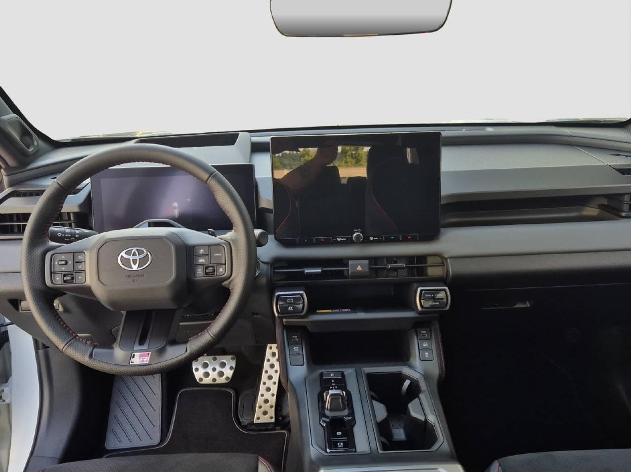 TOYOTA RAV4 2.5 HEV GR Sport - Bild 13