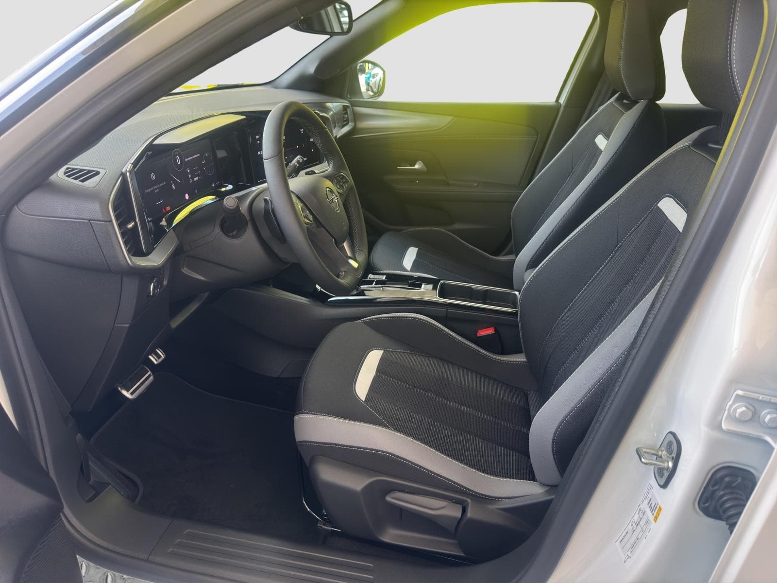 OPEL Mokka 1.2 T 130 GS - Bild 11