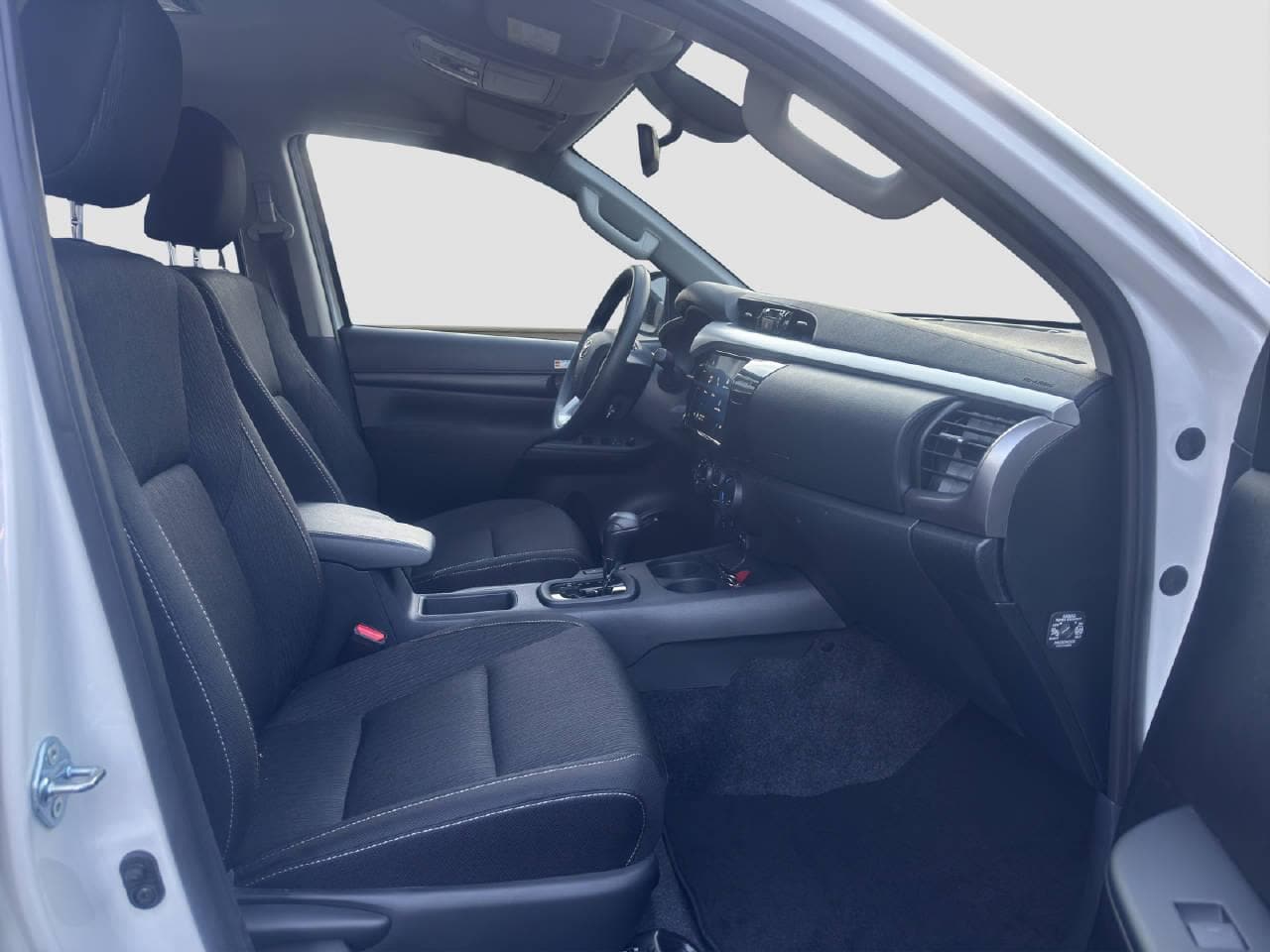TOYOTA Hilux Double Cab.-Pick-up 2.4 D-4D 150 Comfort - Bild 15