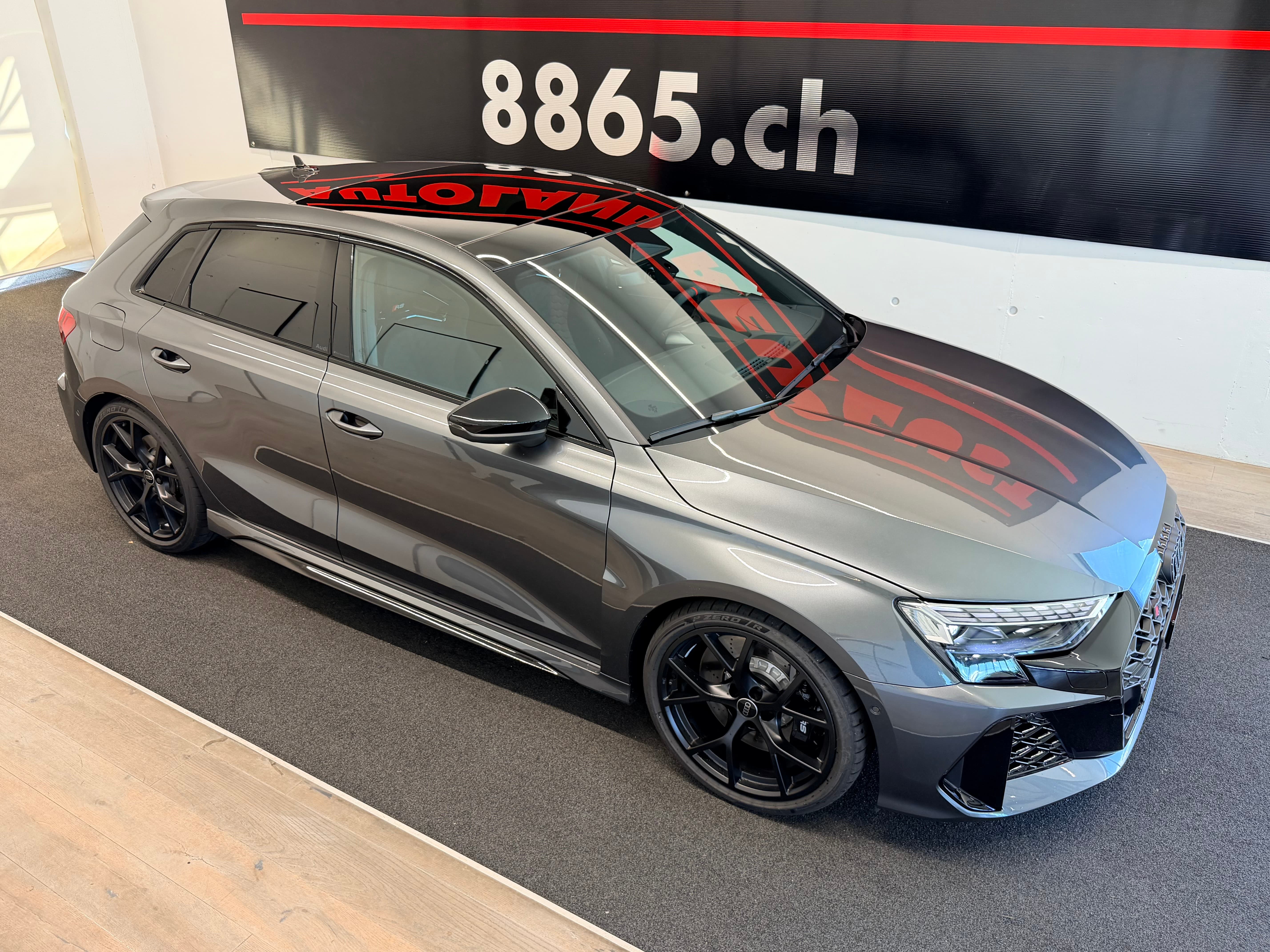 AUDI RS3 Sportback 2.5 TSI quattro S-tronic - Bild 5
