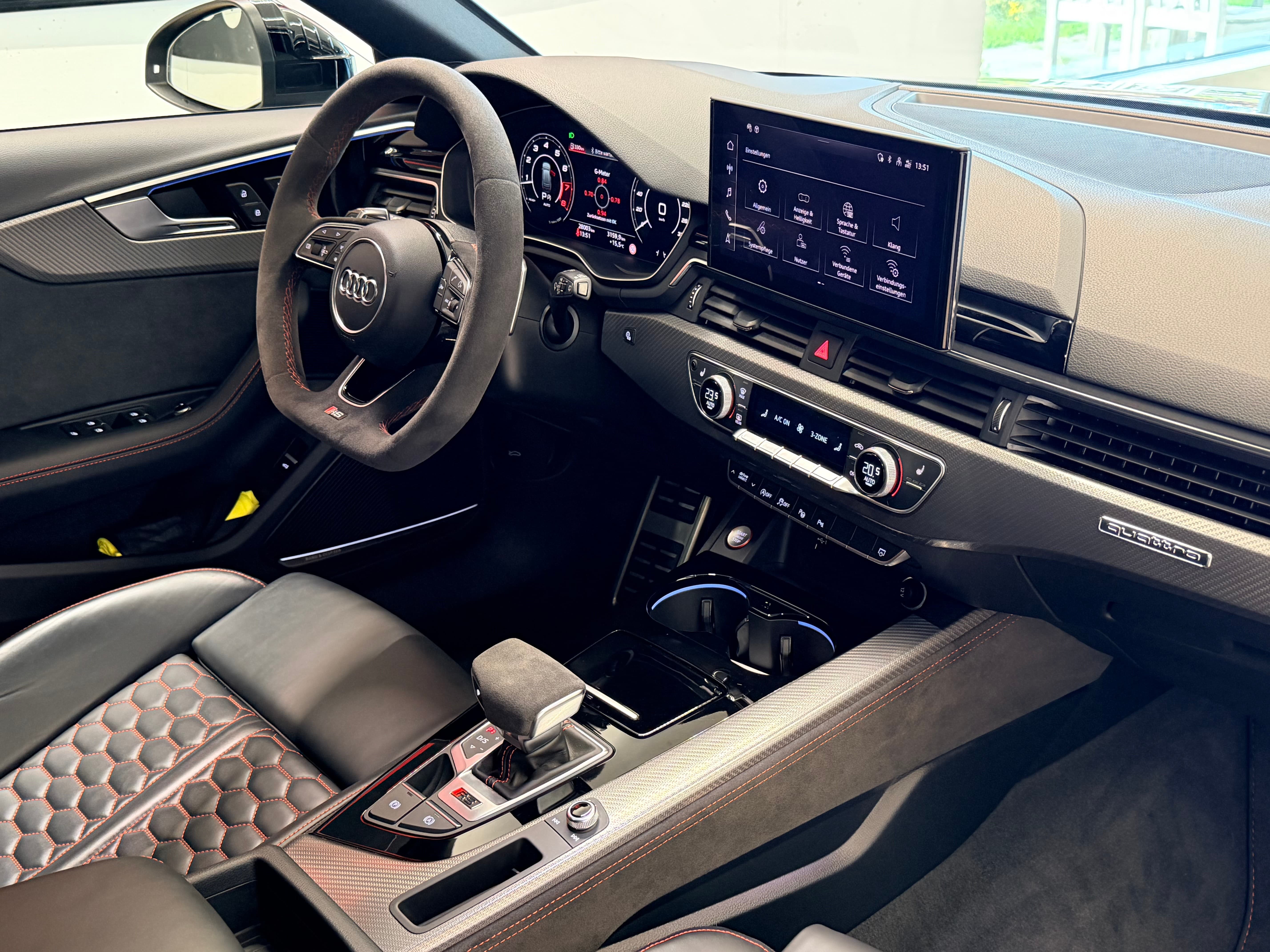 AUDI RS4 Avant quattro tiptronic - Bild 21