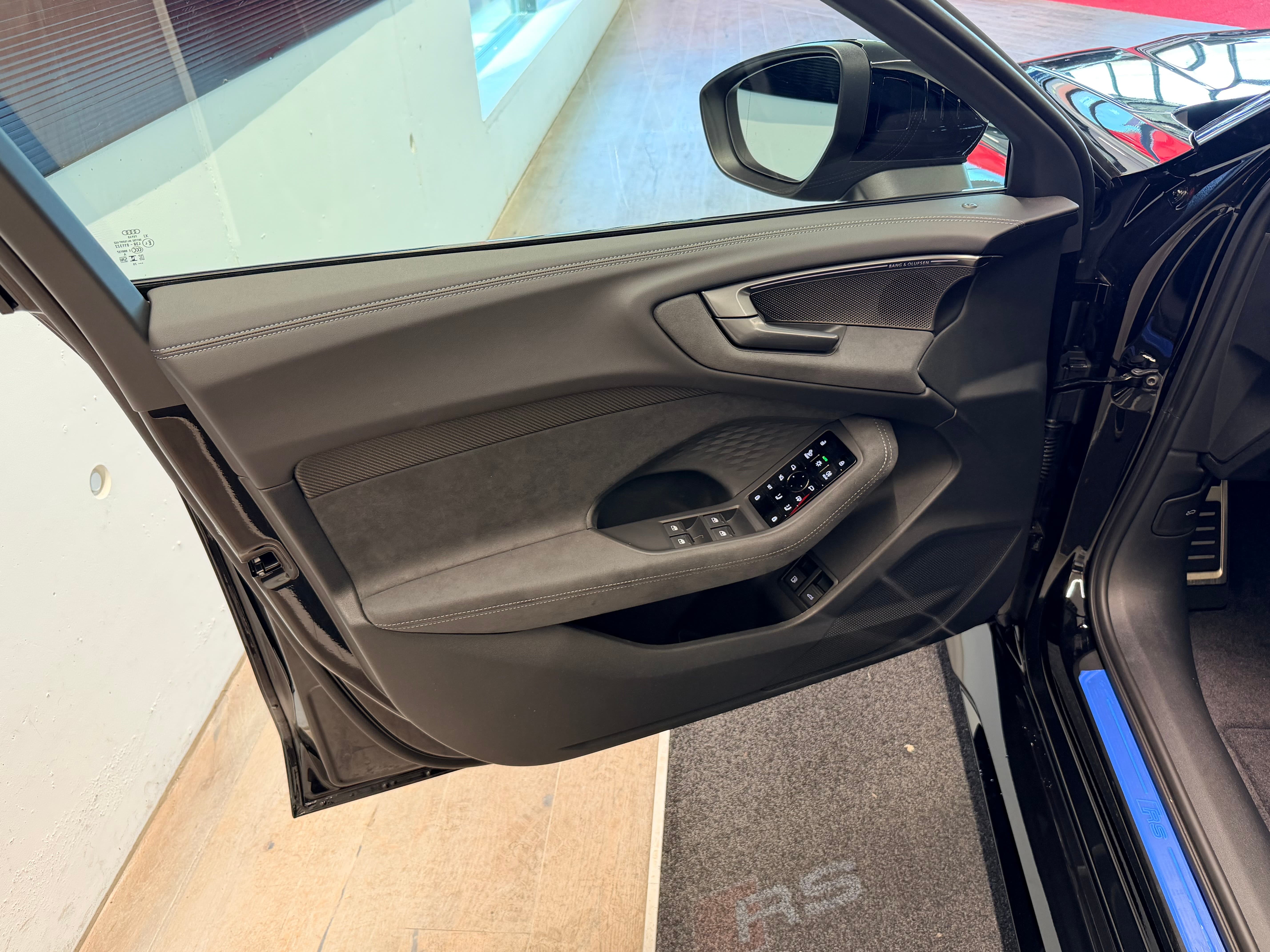 AUDI RS 5 Avant TFSI 470 kW Tiptronic quattro - Bild 15