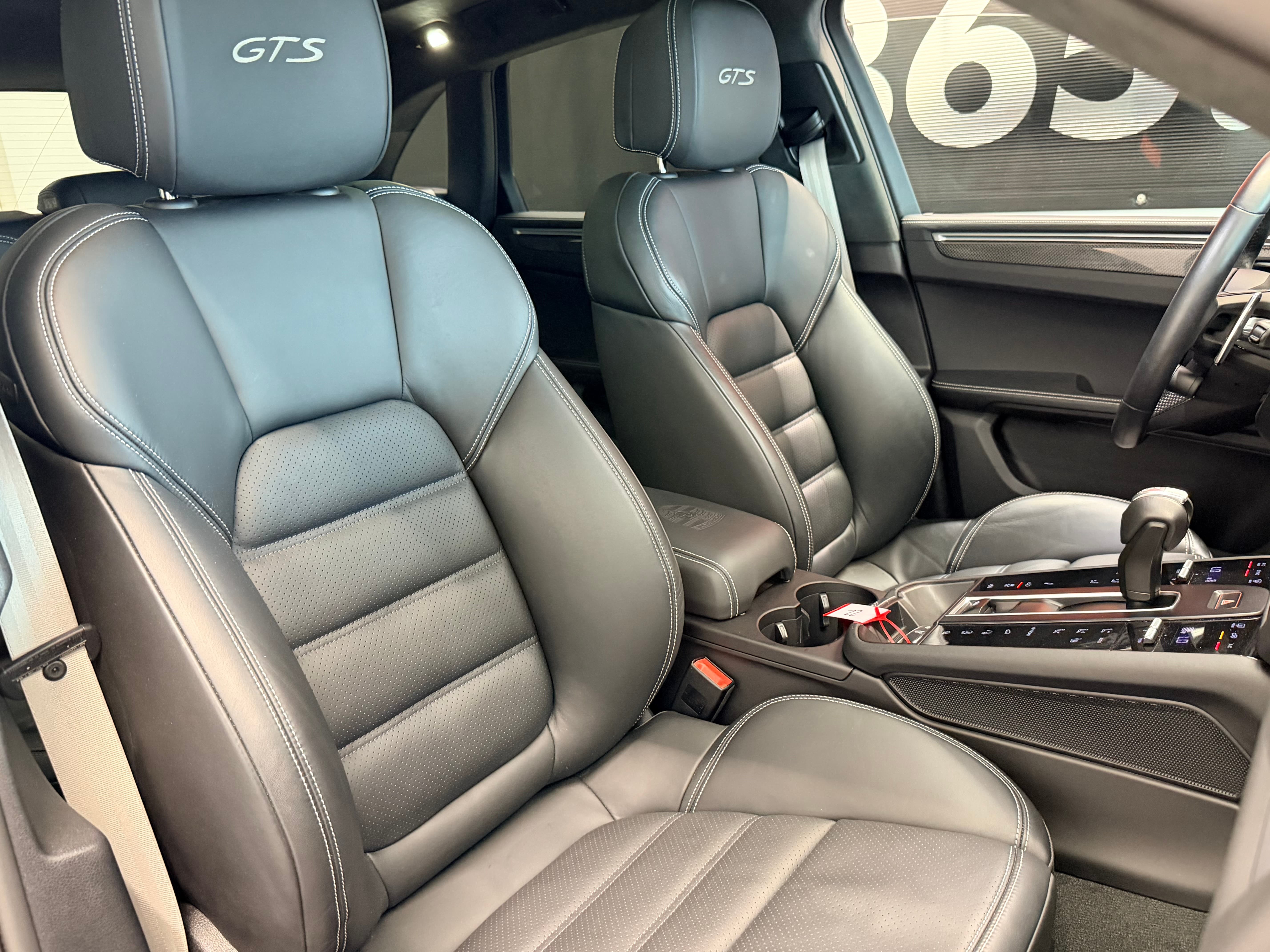 PORSCHE Macan GTS PDK - Bild 25