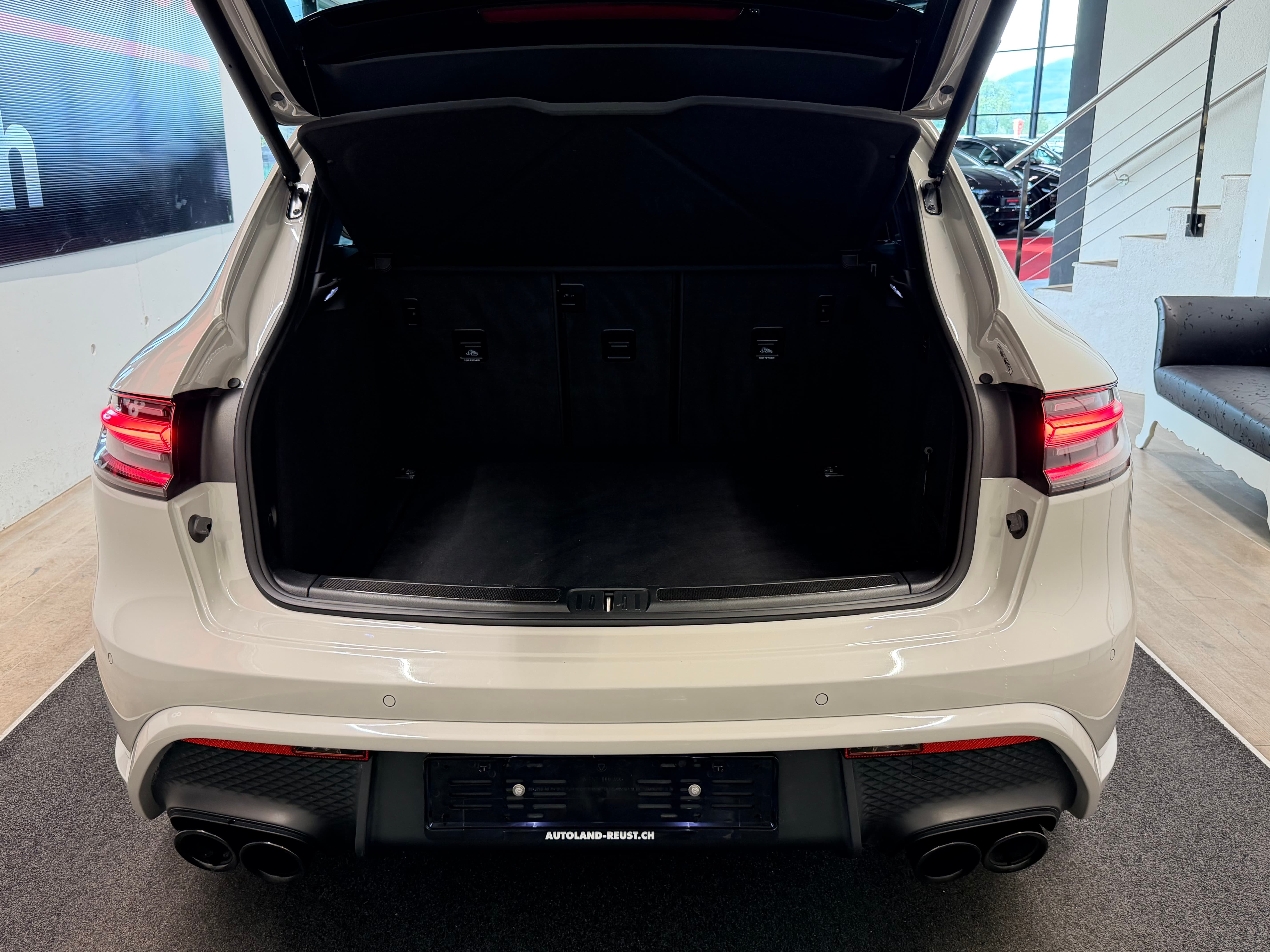 PORSCHE Macan GTS PDK - Bild 11