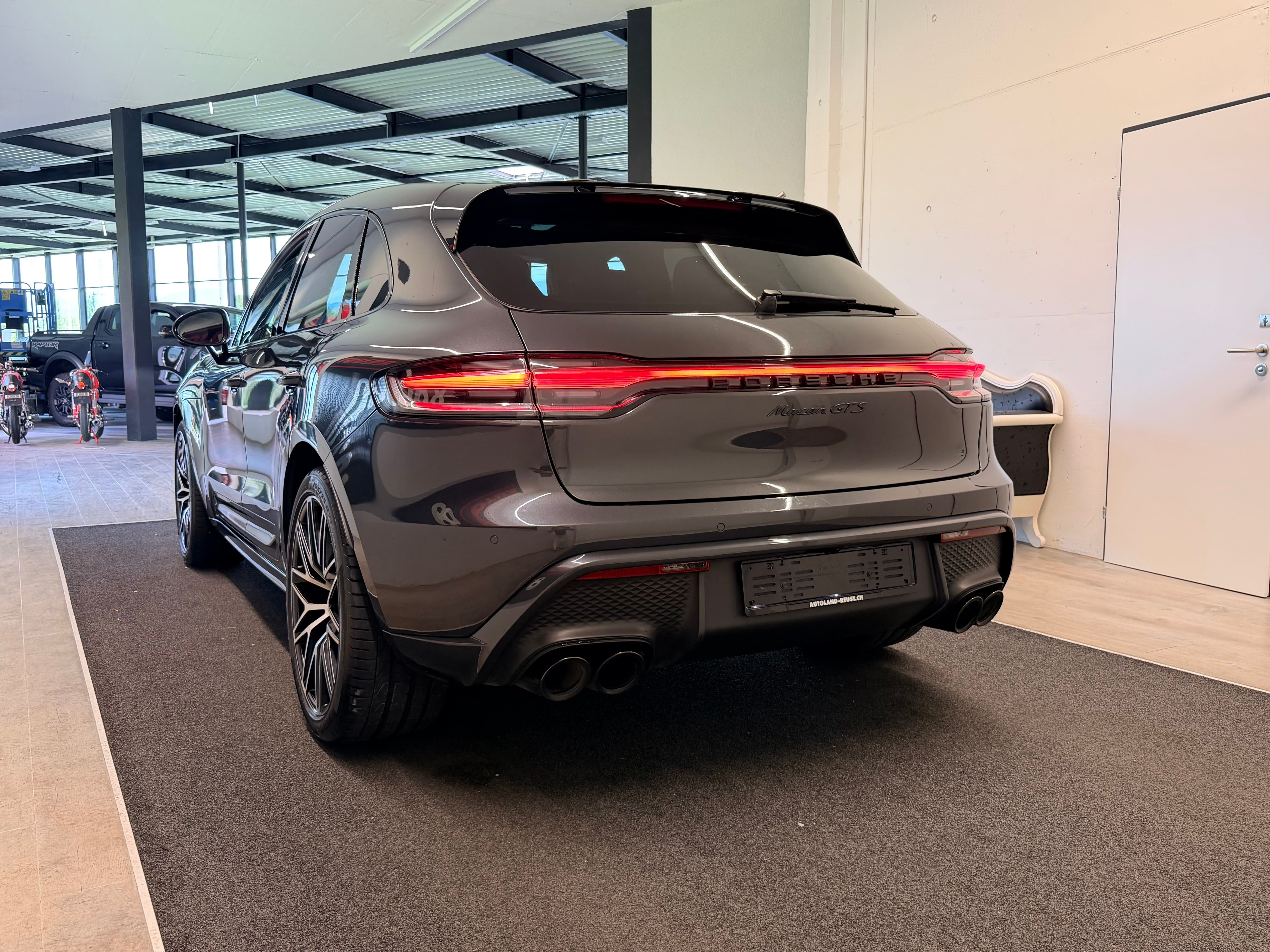 PORSCHE Macan GTS PDK - Bild 8