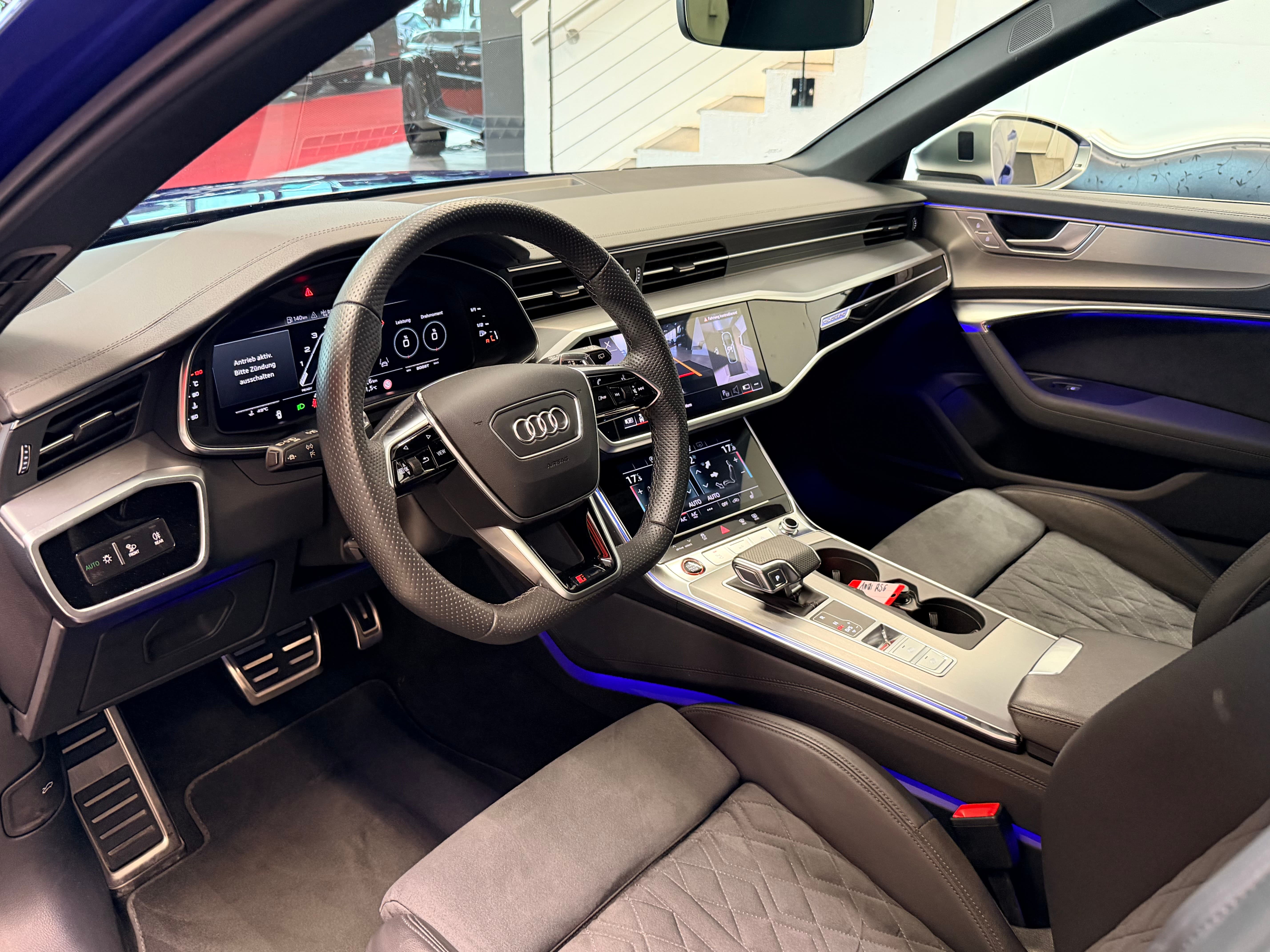 AUDI RS6 Avant 4.0 TFSI V8 quattro - Bild 12