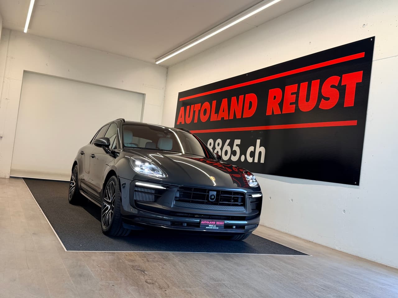 PORSCHE Macan GTS PDK