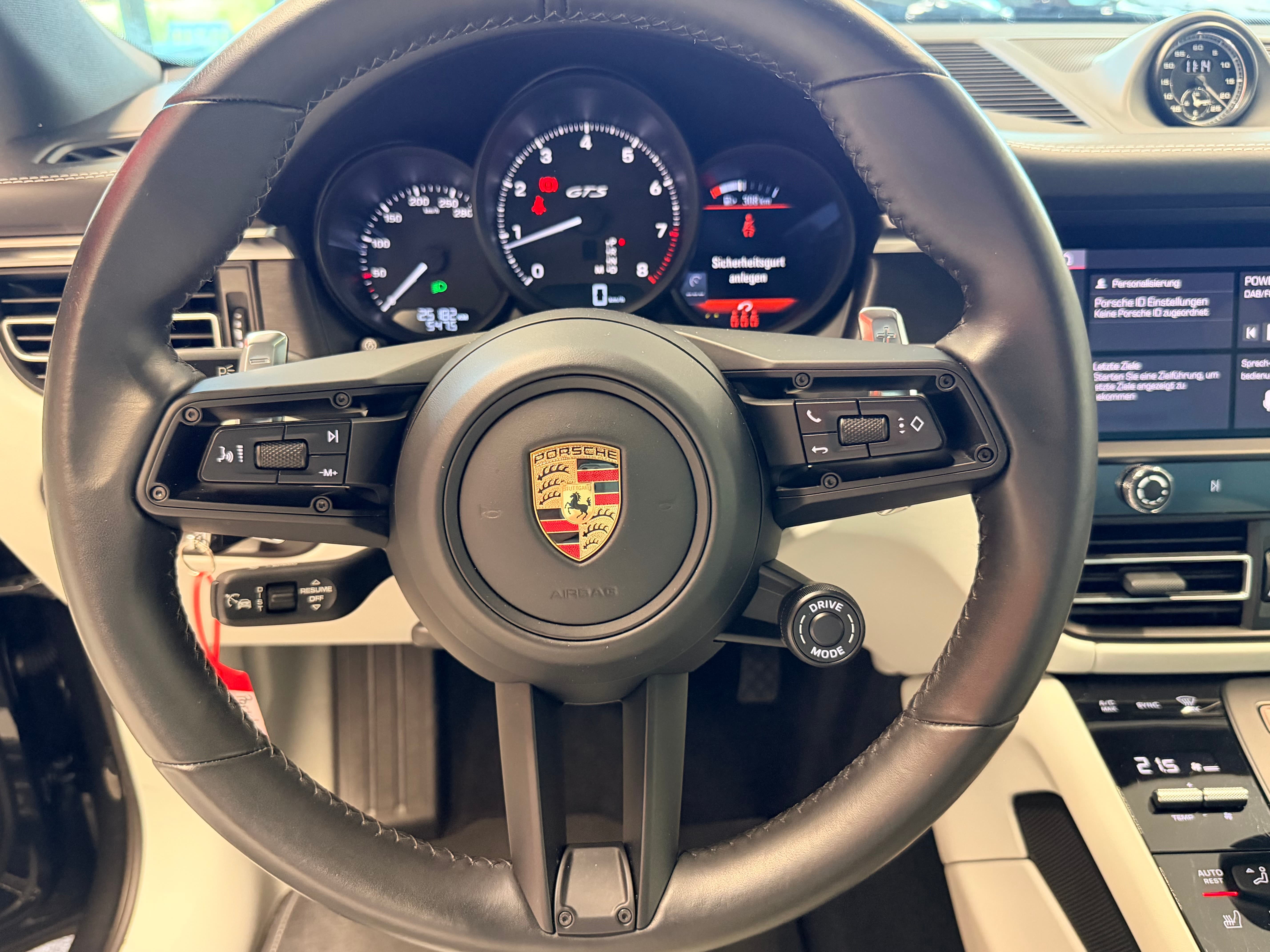 PORSCHE Macan GTS PDK - Bild 31