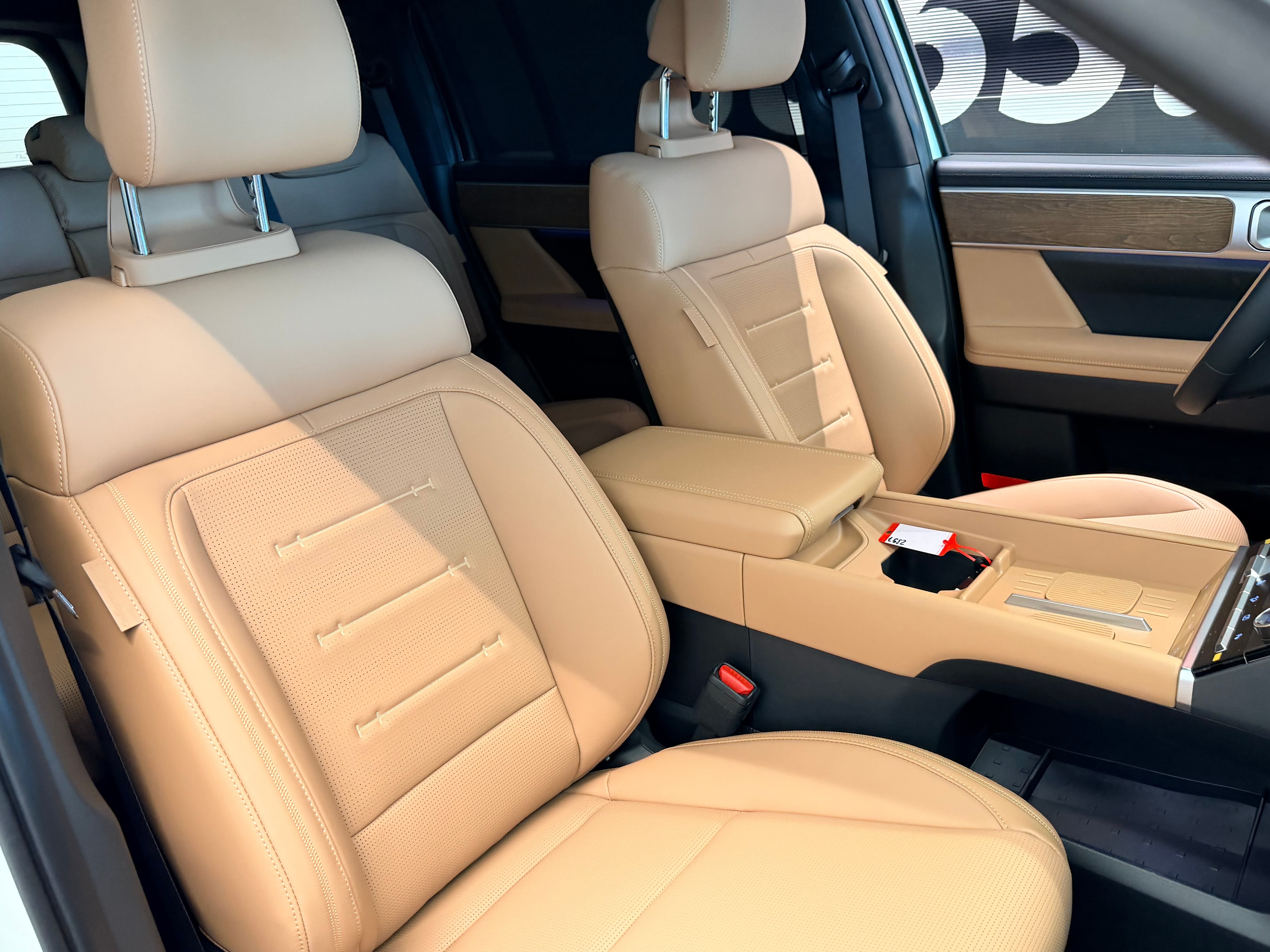 HYUNDAI Santa Fe 1.6 T-GDi PHEV Calligraphy 4WD Automatic - Bild 22