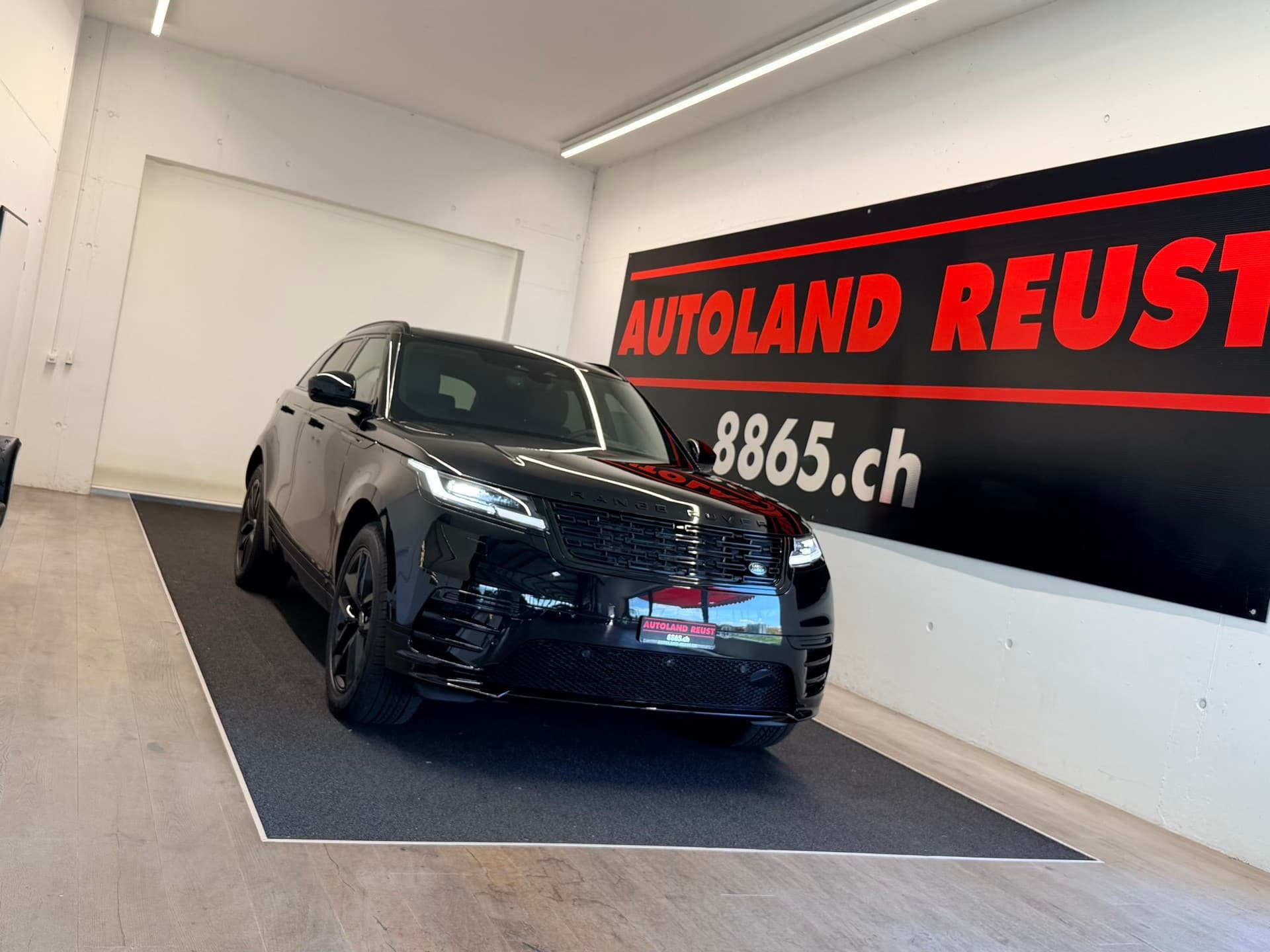 LAND ROVER Range Rover Velar Dynamic SE P 400 Automatic - Bild 1