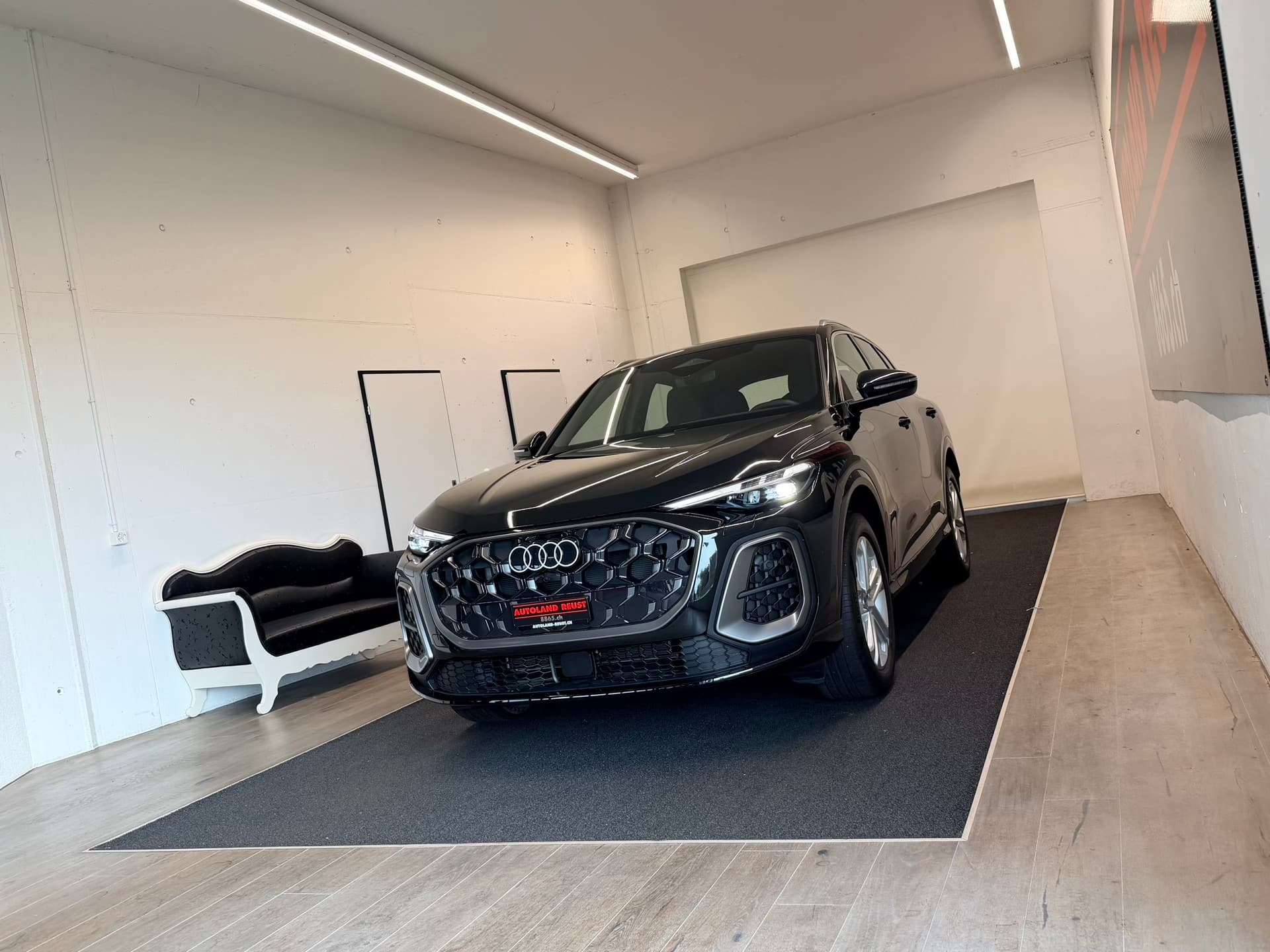 AUDI Q5 TFSI quatto 150 kW S-tronic - Bild 3