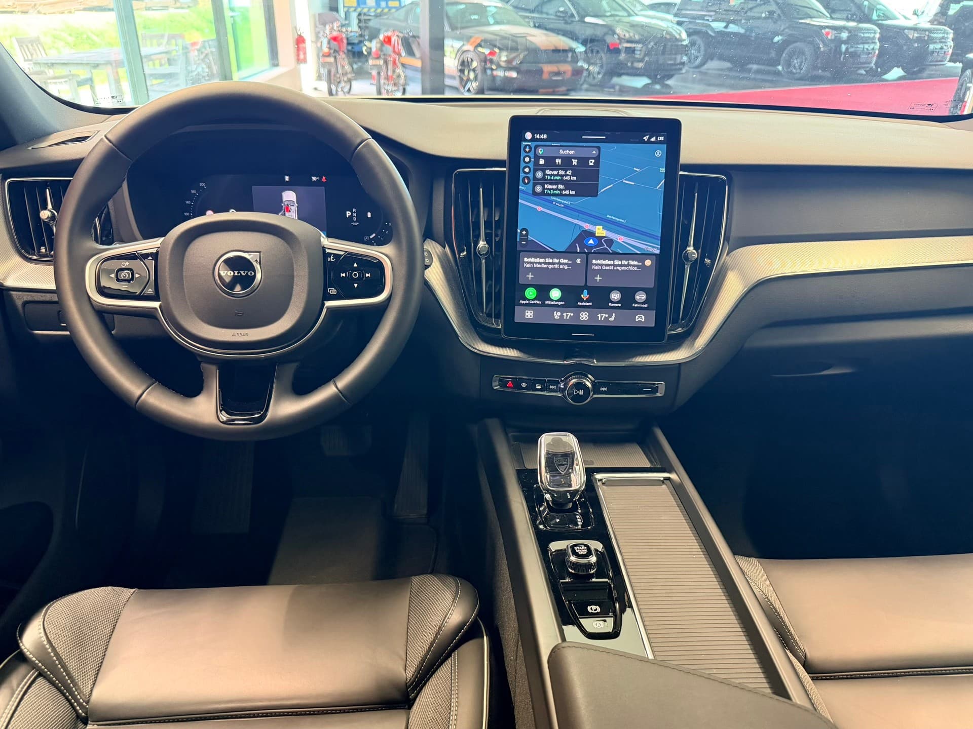 VOLVO XC60 B5 Benzin Mild Hybrid AWD Black Edition Geartronic - Bild 18