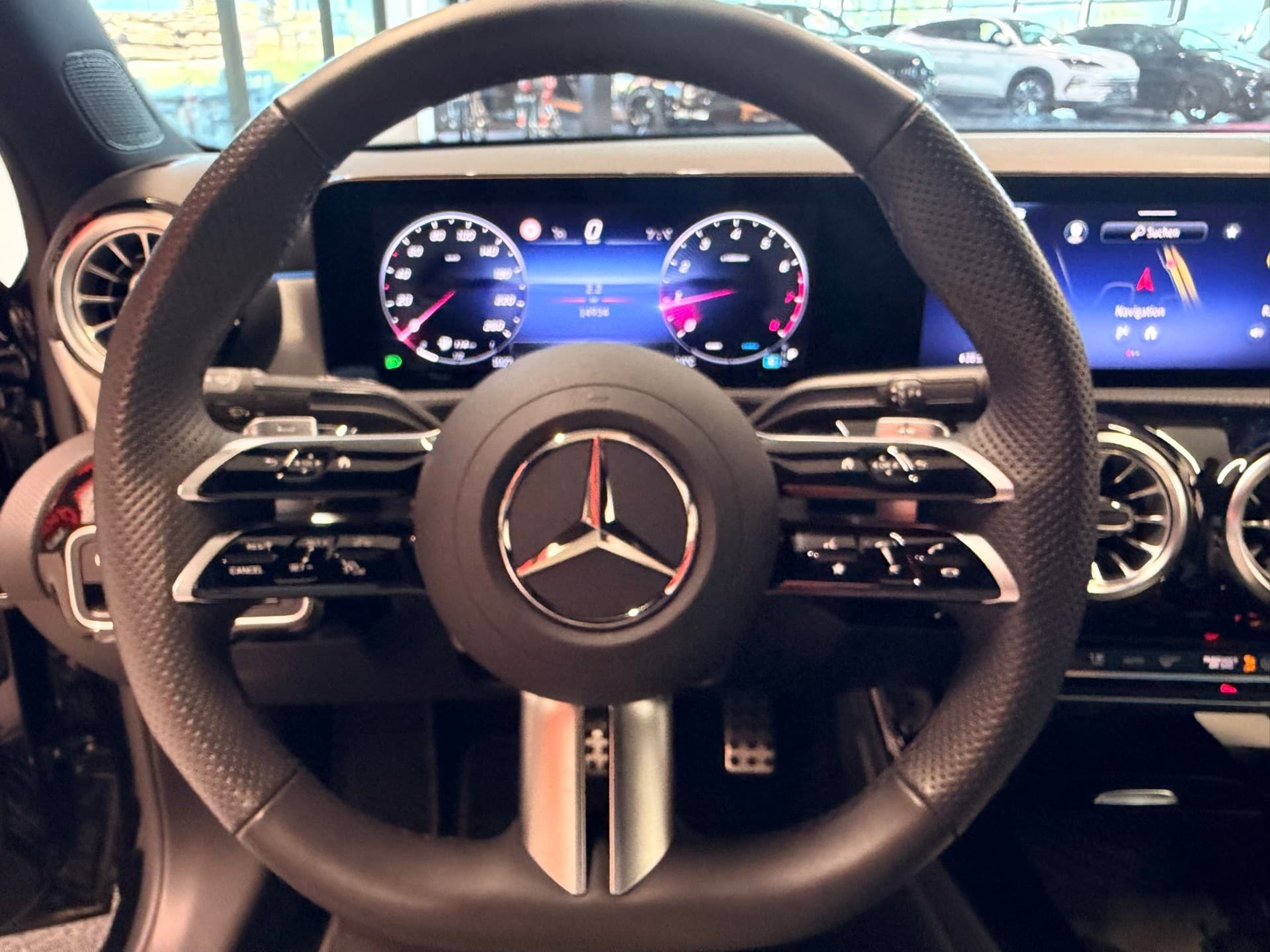 MERCEDES-BENZ A 250 4Matic AMG Line 8G-DCT - Bild 25