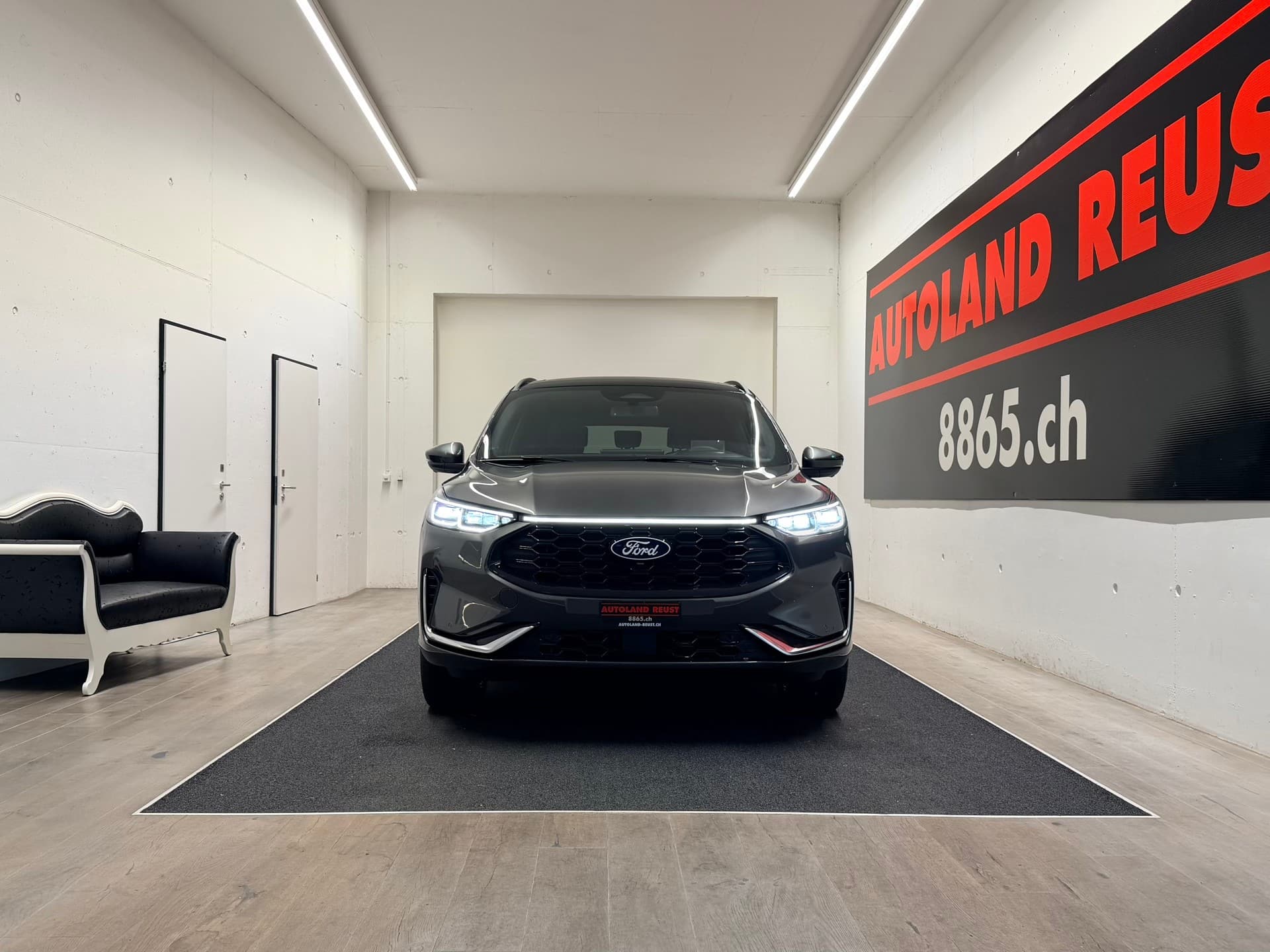 FORD Kuga 2.5 FHEV ST-Line X 4WD - Bild 2