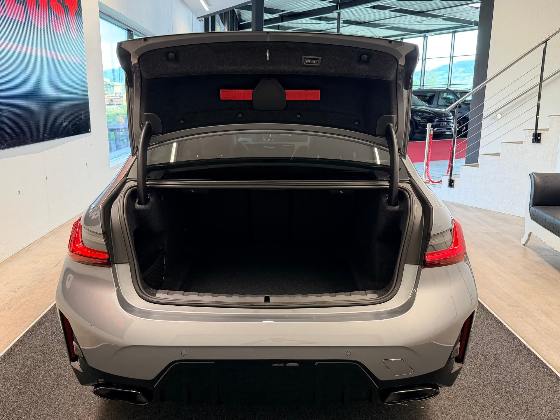BMW M340i xDrive 48V Steptronic - Bild 11
