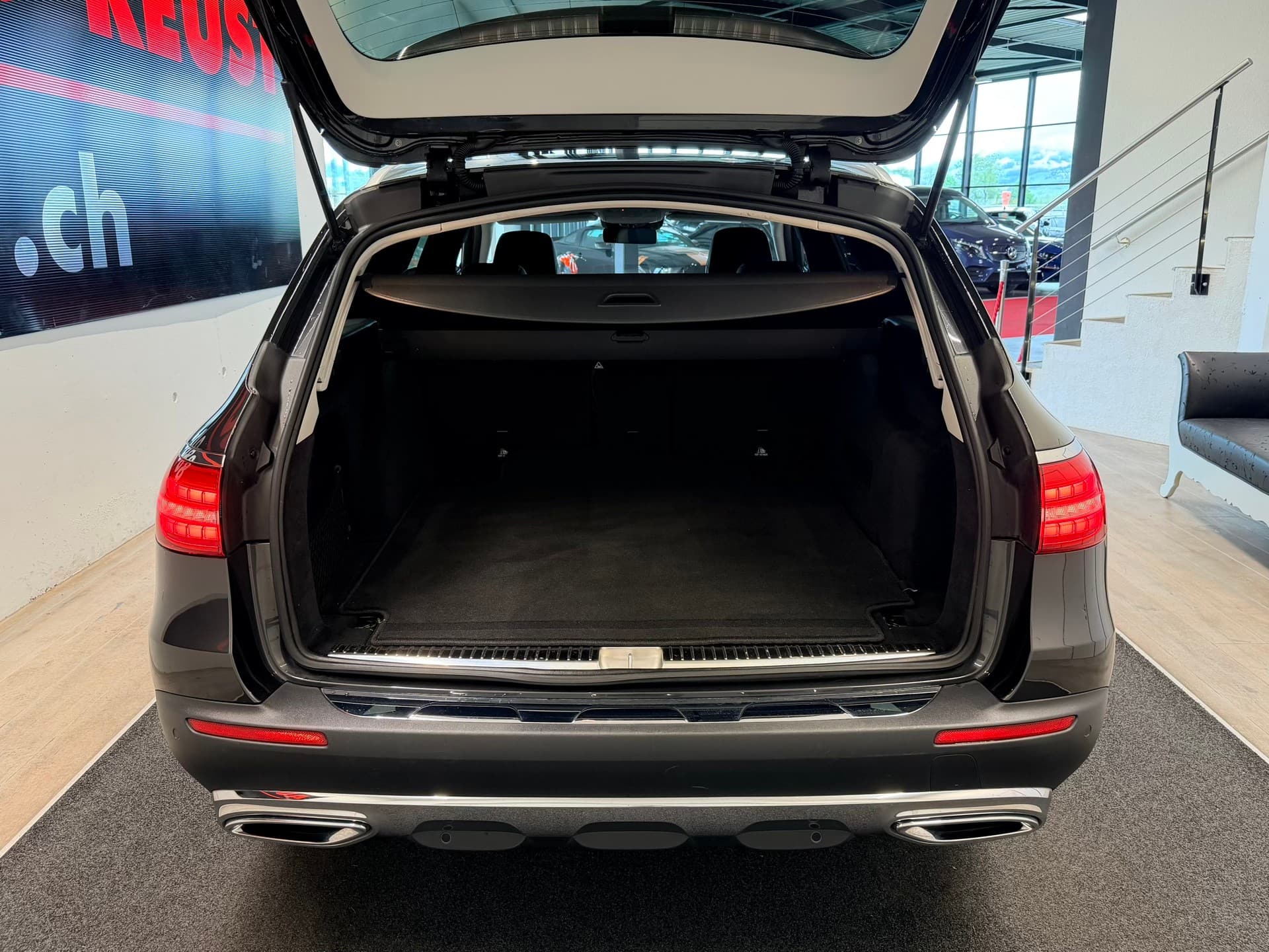 MERCEDES-BENZ E 450 All-Terrain 4Matic Exclusive 9G-Tronic - Bild 9