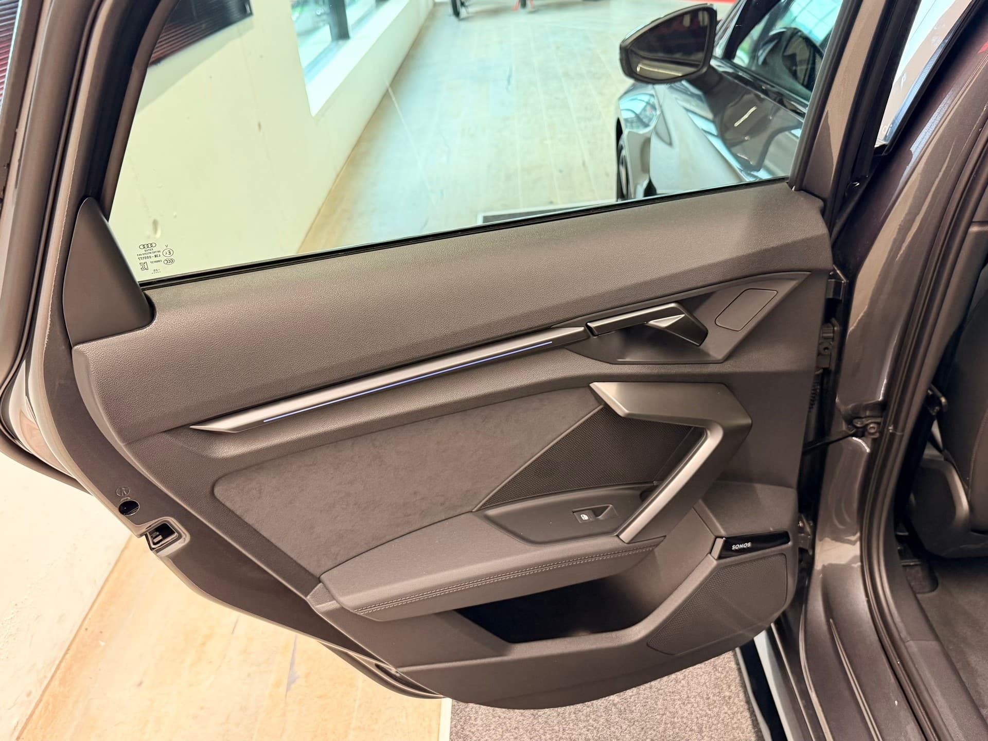 AUDI RS3 Sportback 2.5 TSI quattro S-tronic - Bild 17