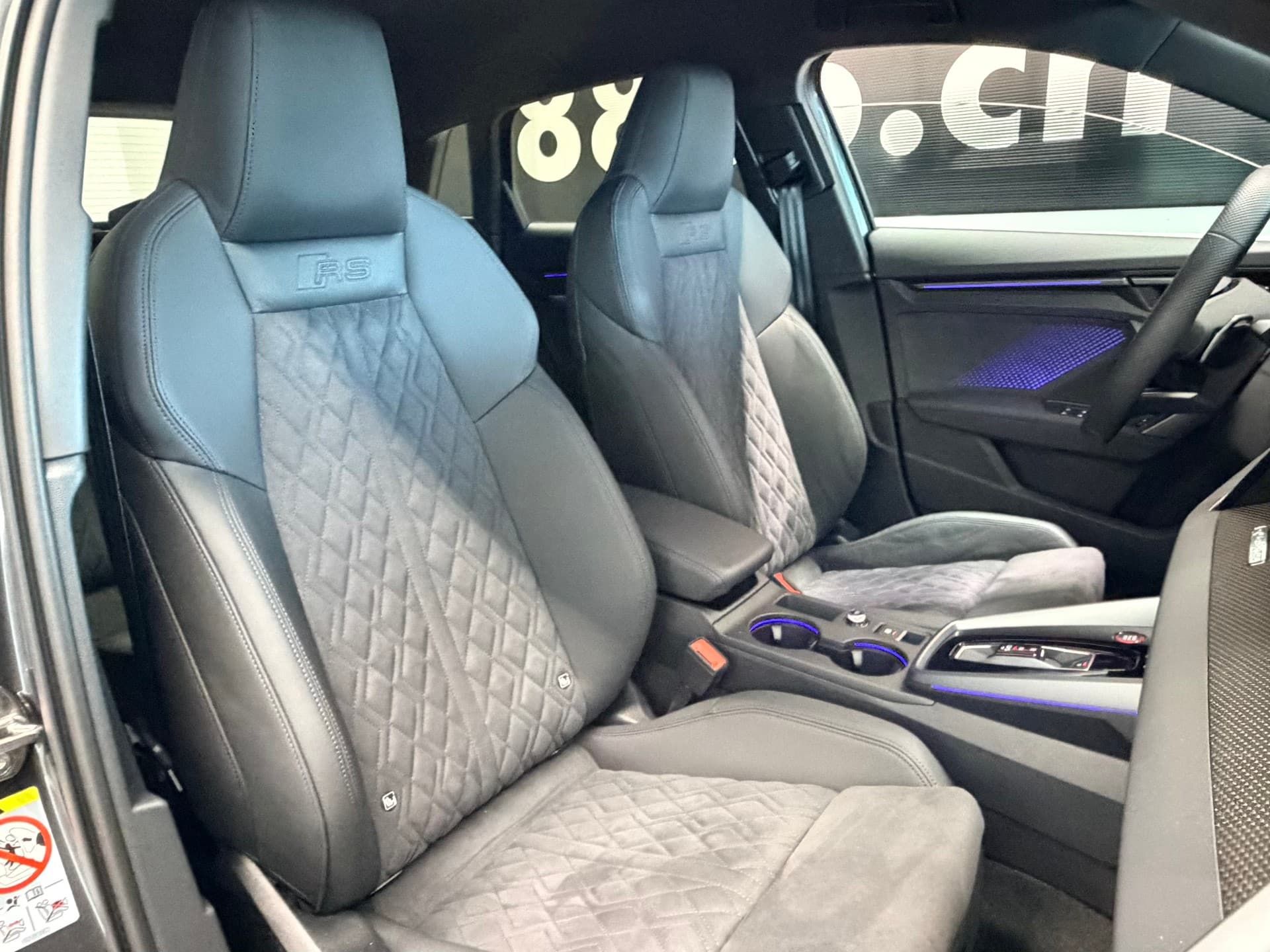 AUDI RS3 Sportback 2.5 TSI quattro S-tronic - Bild 23