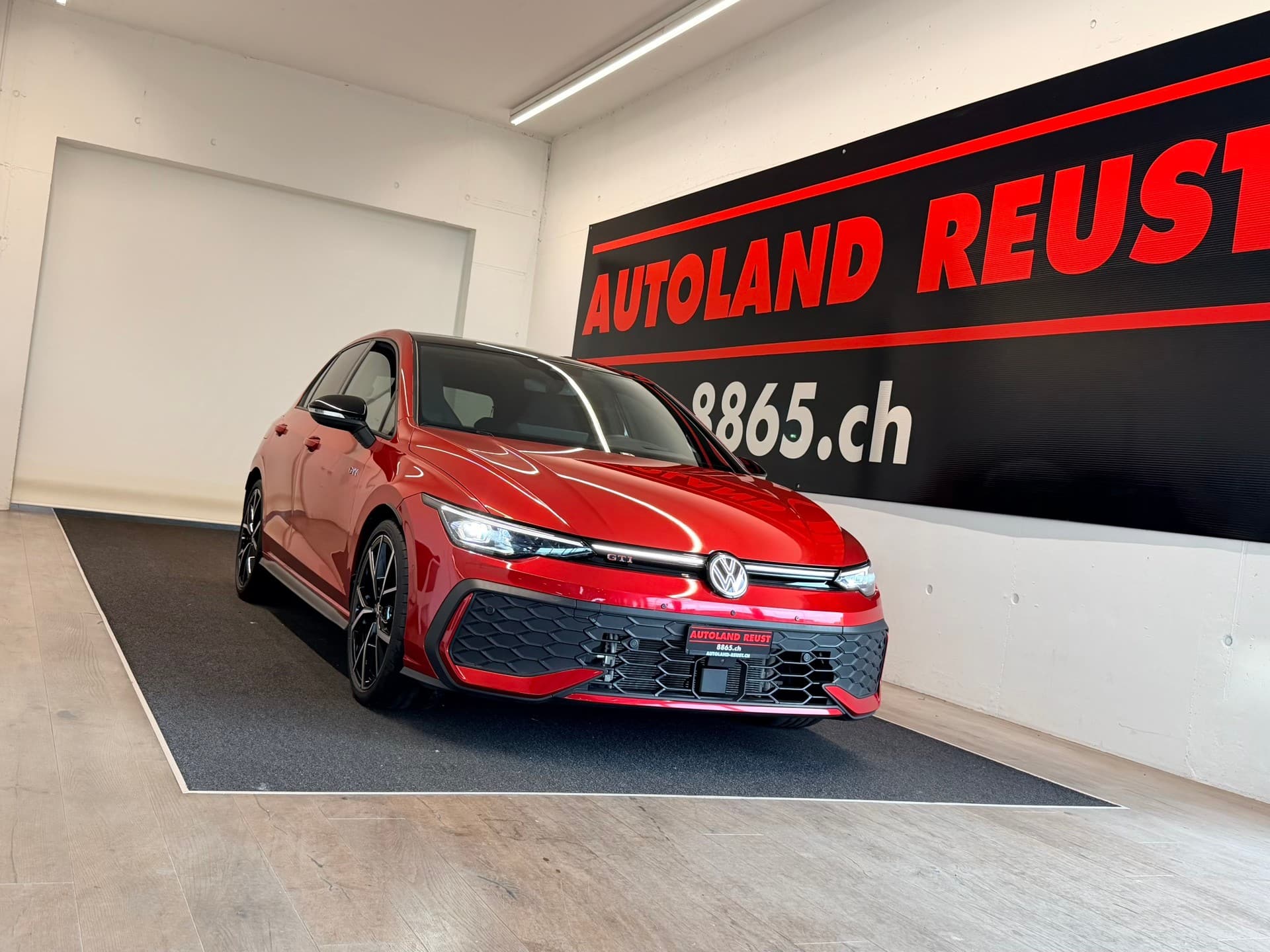 VW Golf 2.0 TSI GTI DSG - Bild 1