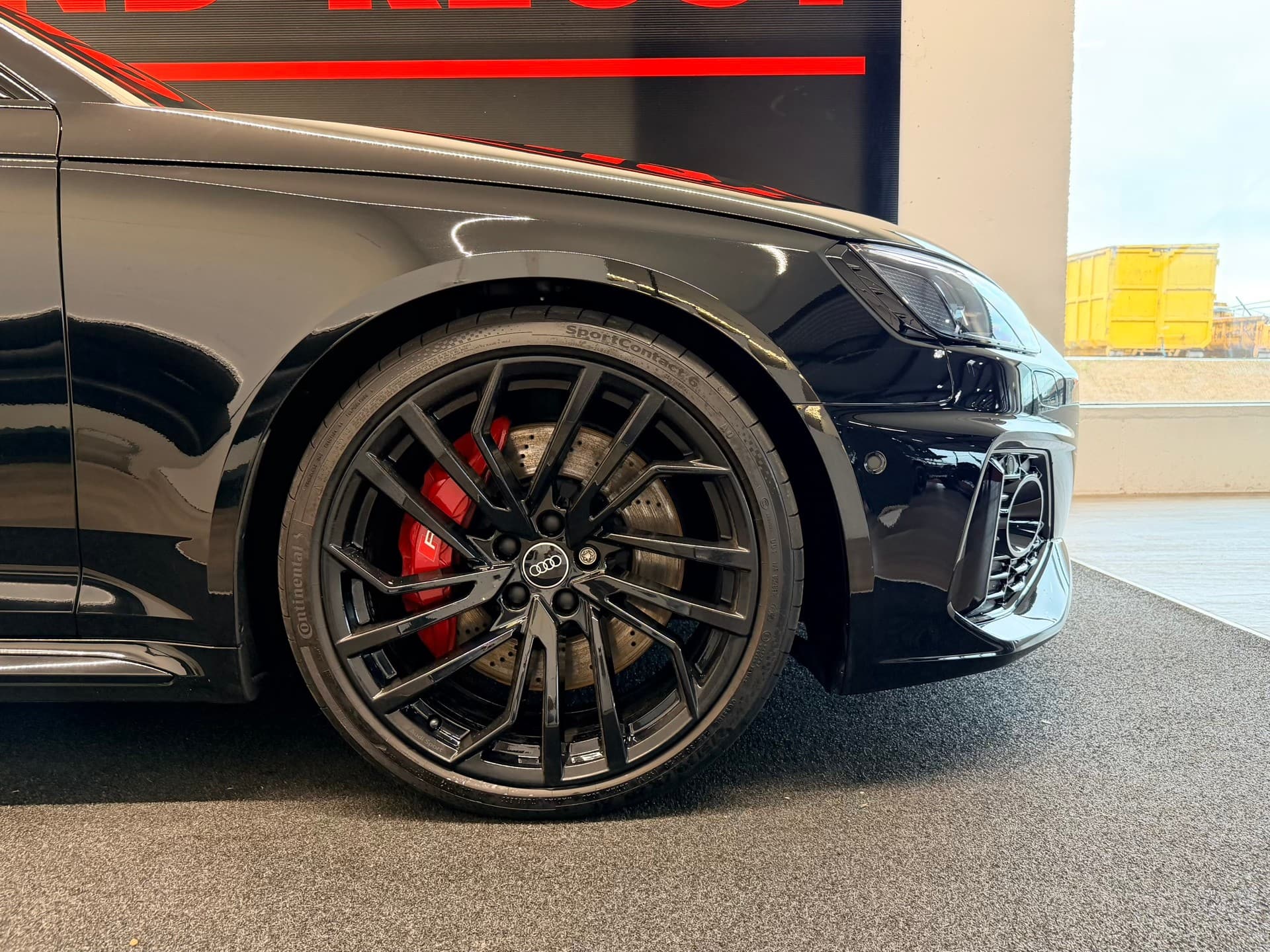 AUDI RS4 Avant quattro tiptronic - Bild 6