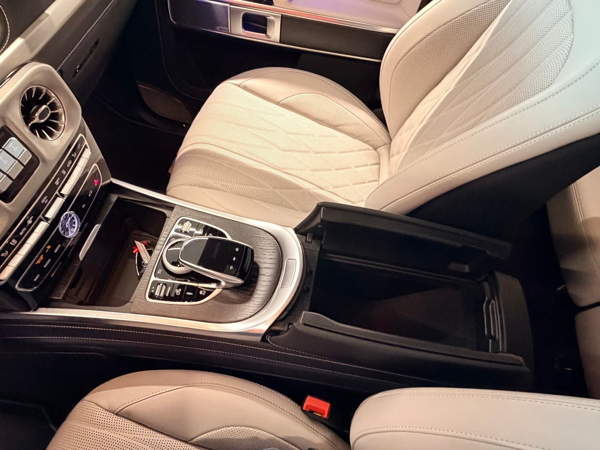 MERCEDES-BENZ G 63 AMG Speedshift Plus G-Tronic - Bild 29