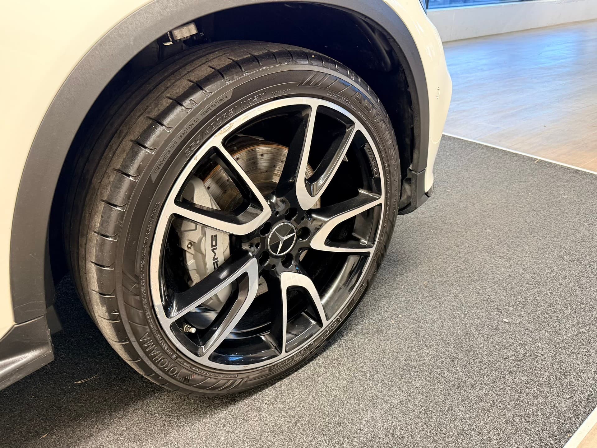 MERCEDES-BENZ GLC 43 AMG 4Matic 9G-Tronic - Bild 7