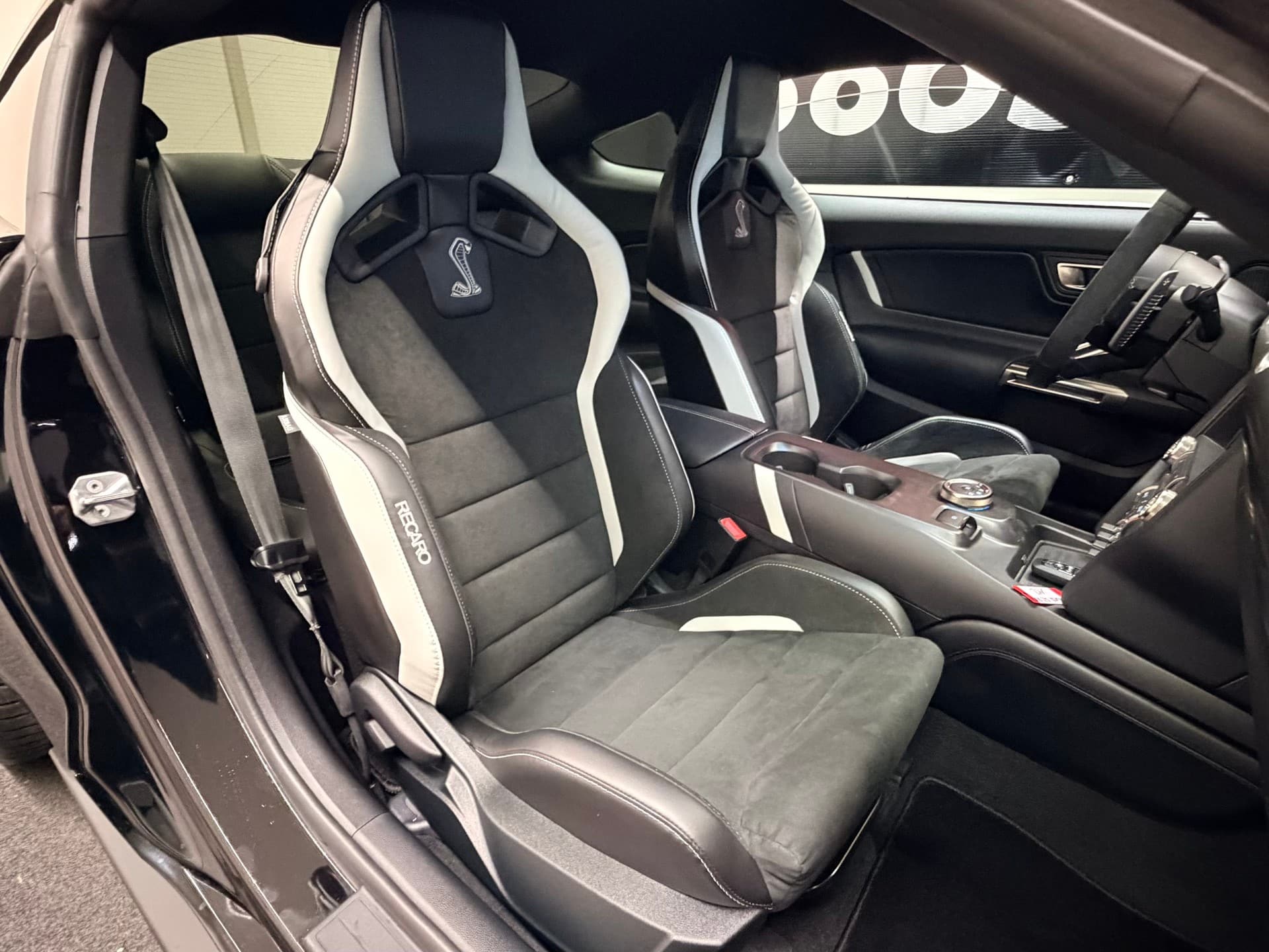FORD Shelby GT 500 - Bild 19
