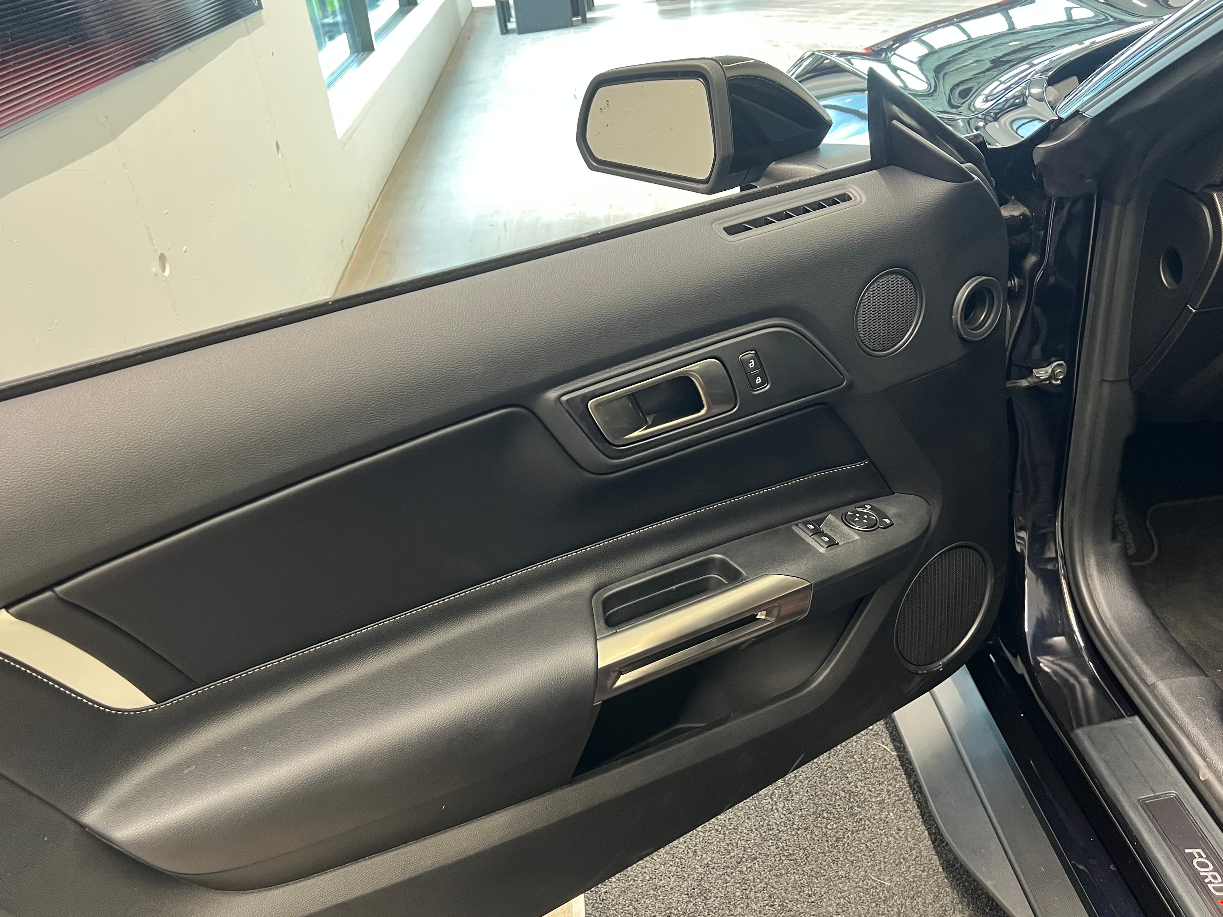 FORD Shelby GT 500 - Bild 11