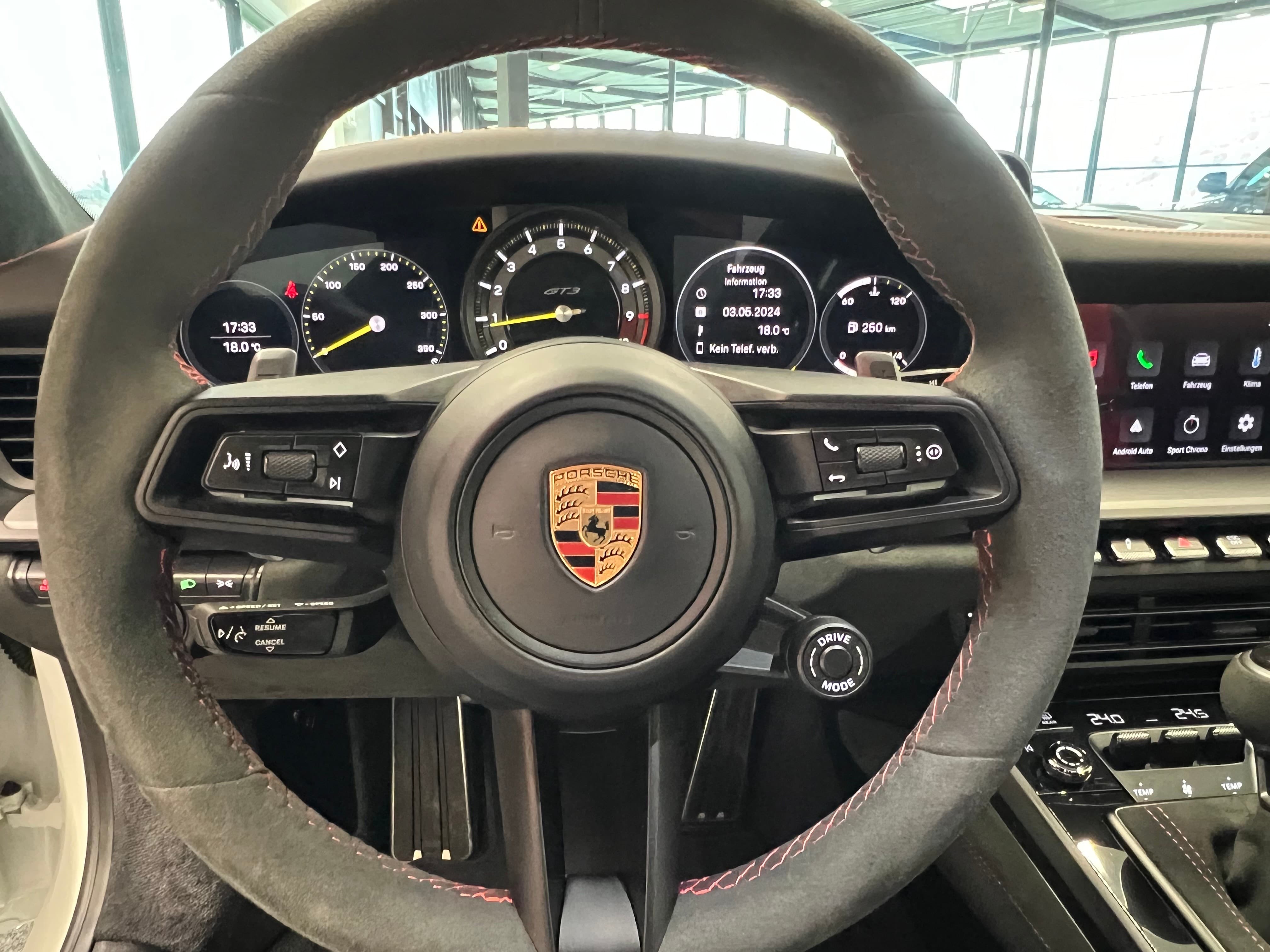 PORSCHE 911 GT3 PDK - Bild 27