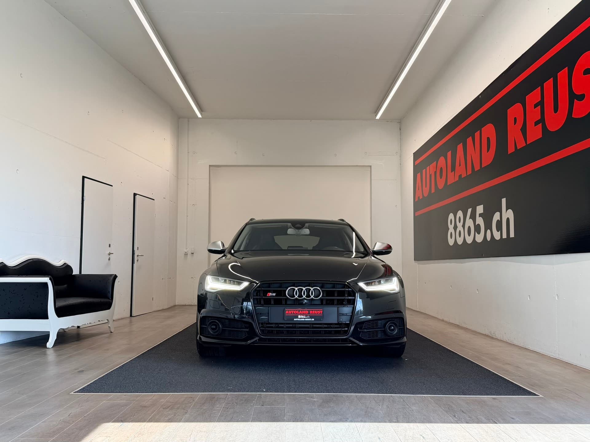 AUDI S6 Avant 4.0 TFSI V8 quattro S-tronic - Bild 2