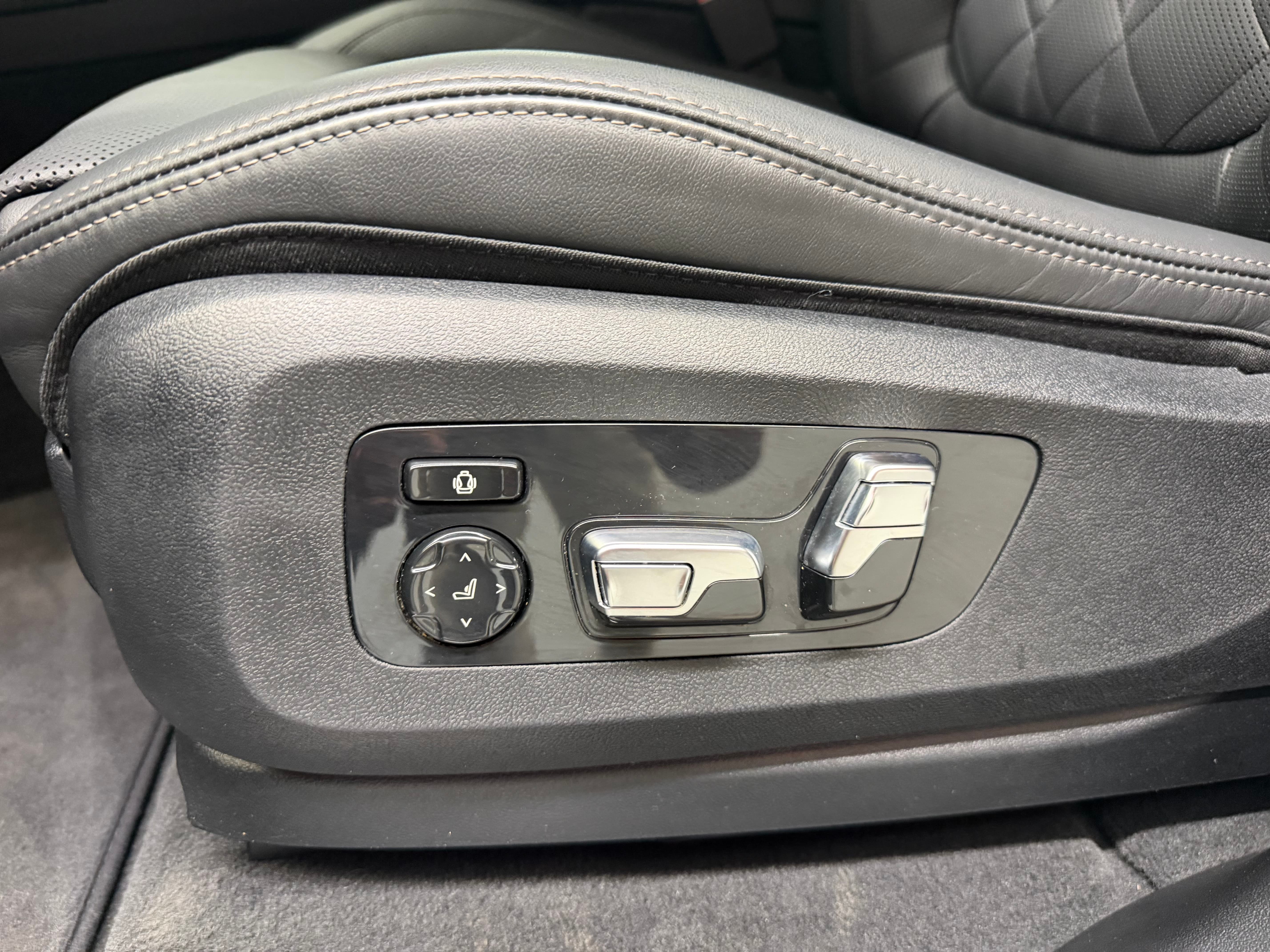BMW X5 xDrive 48V 40d M Sport Steptronic - Bild 16