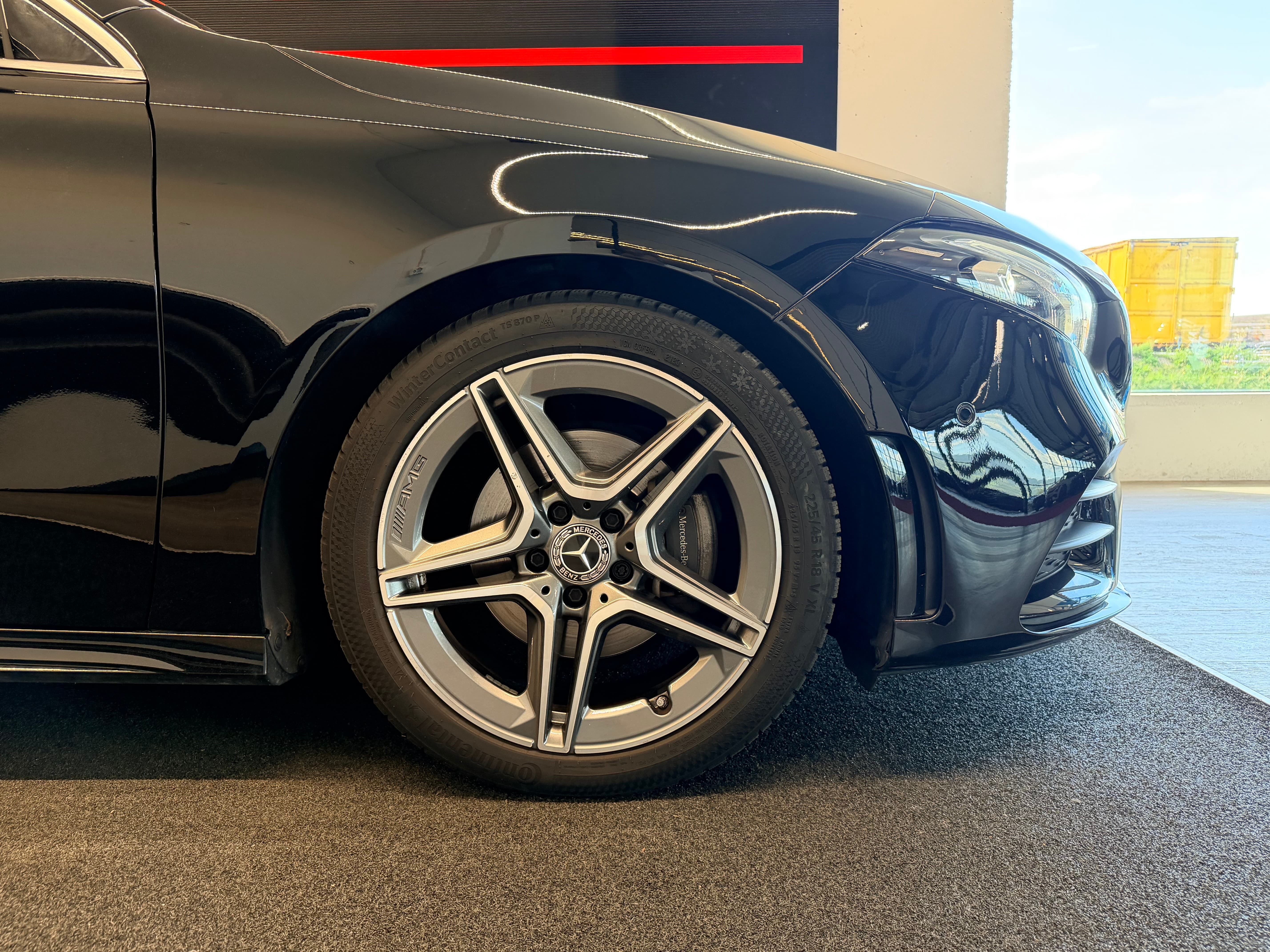 MERCEDES-BENZ A 200 AMG Line 7G-DCT - Bild 6