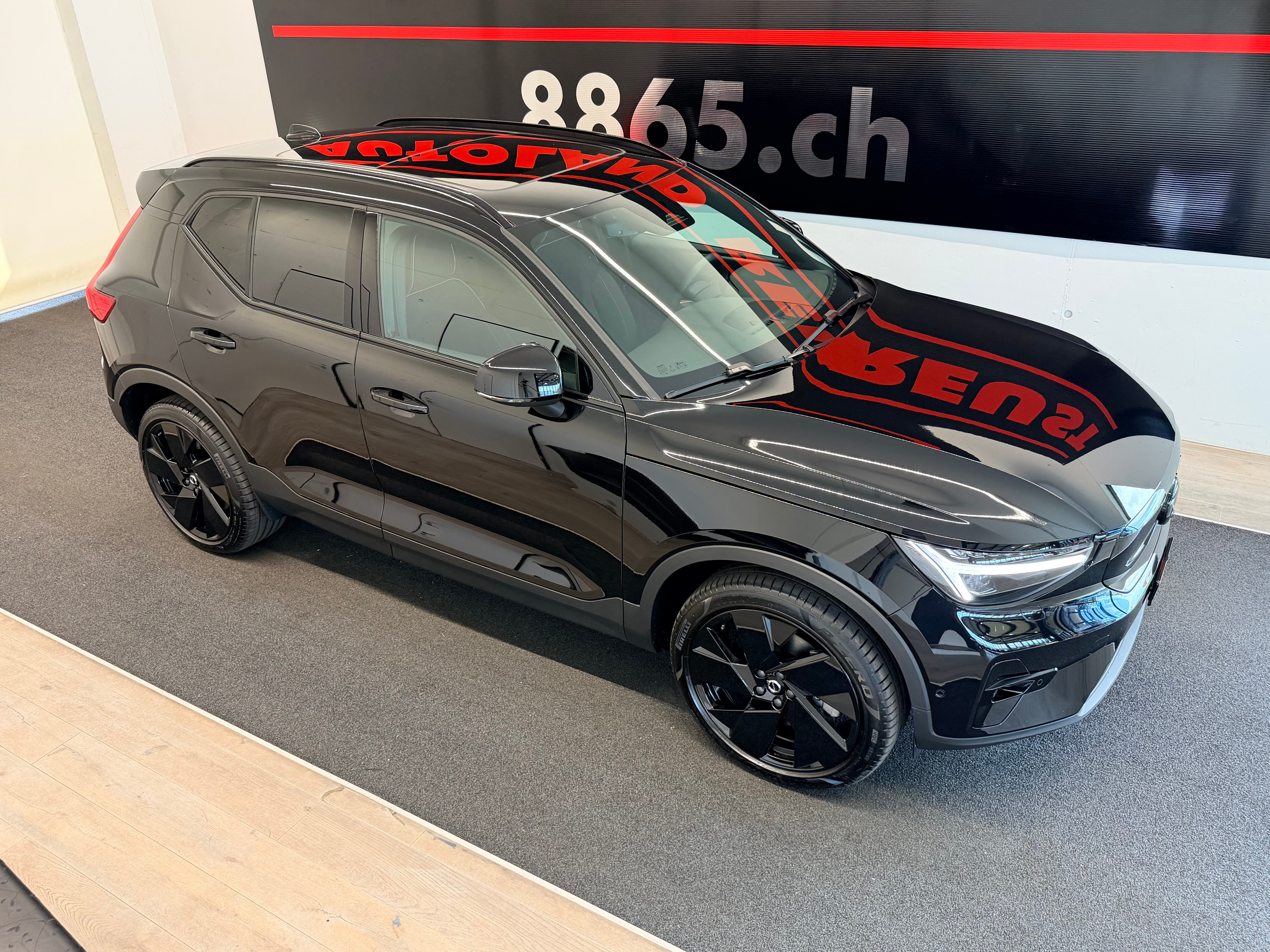 VOLVO EX40 82kWh Twin Motor AWD Ultra Black Ed. - Bild 5