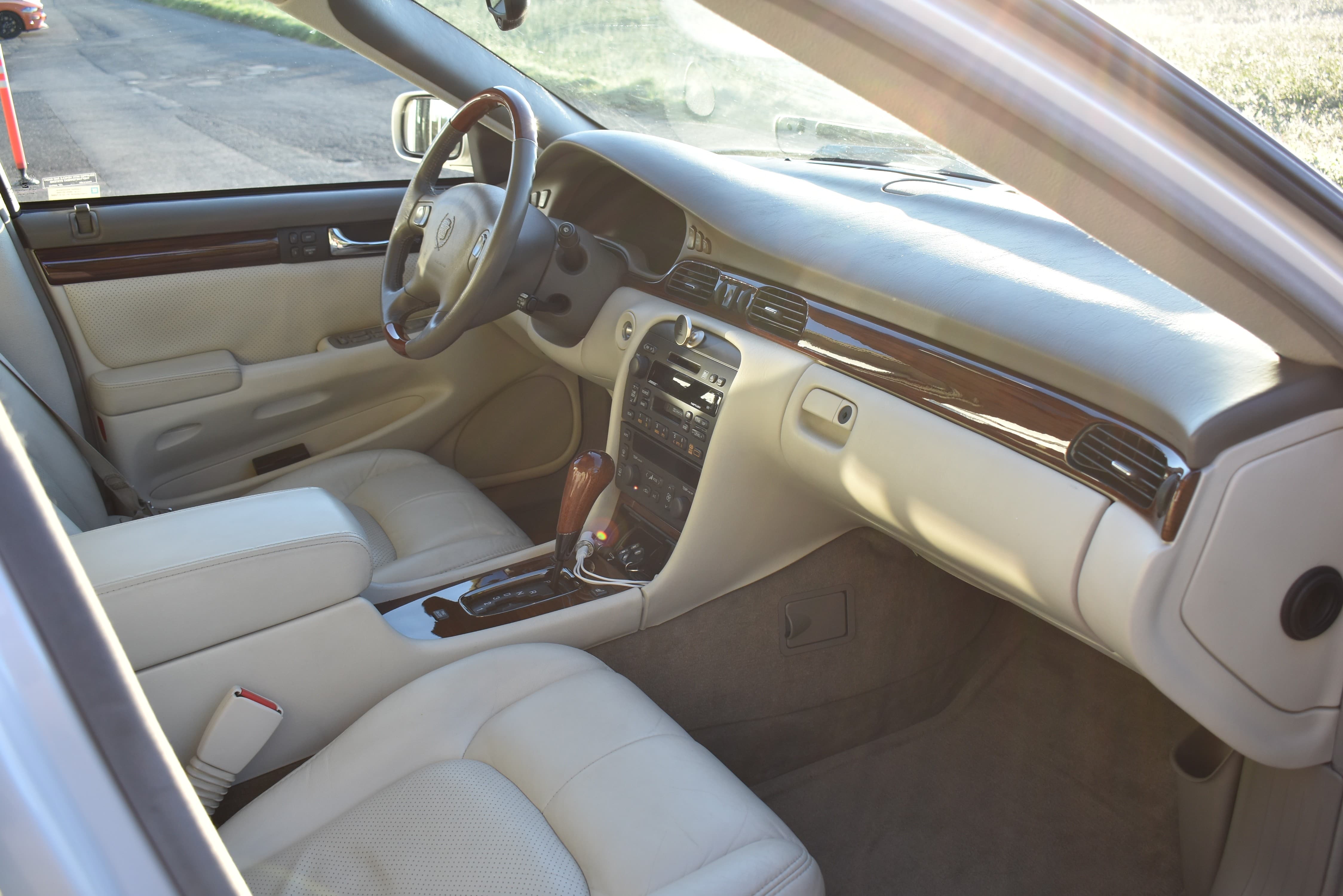 CADILLAC Seville STS 4.6 32V A - Bild 11