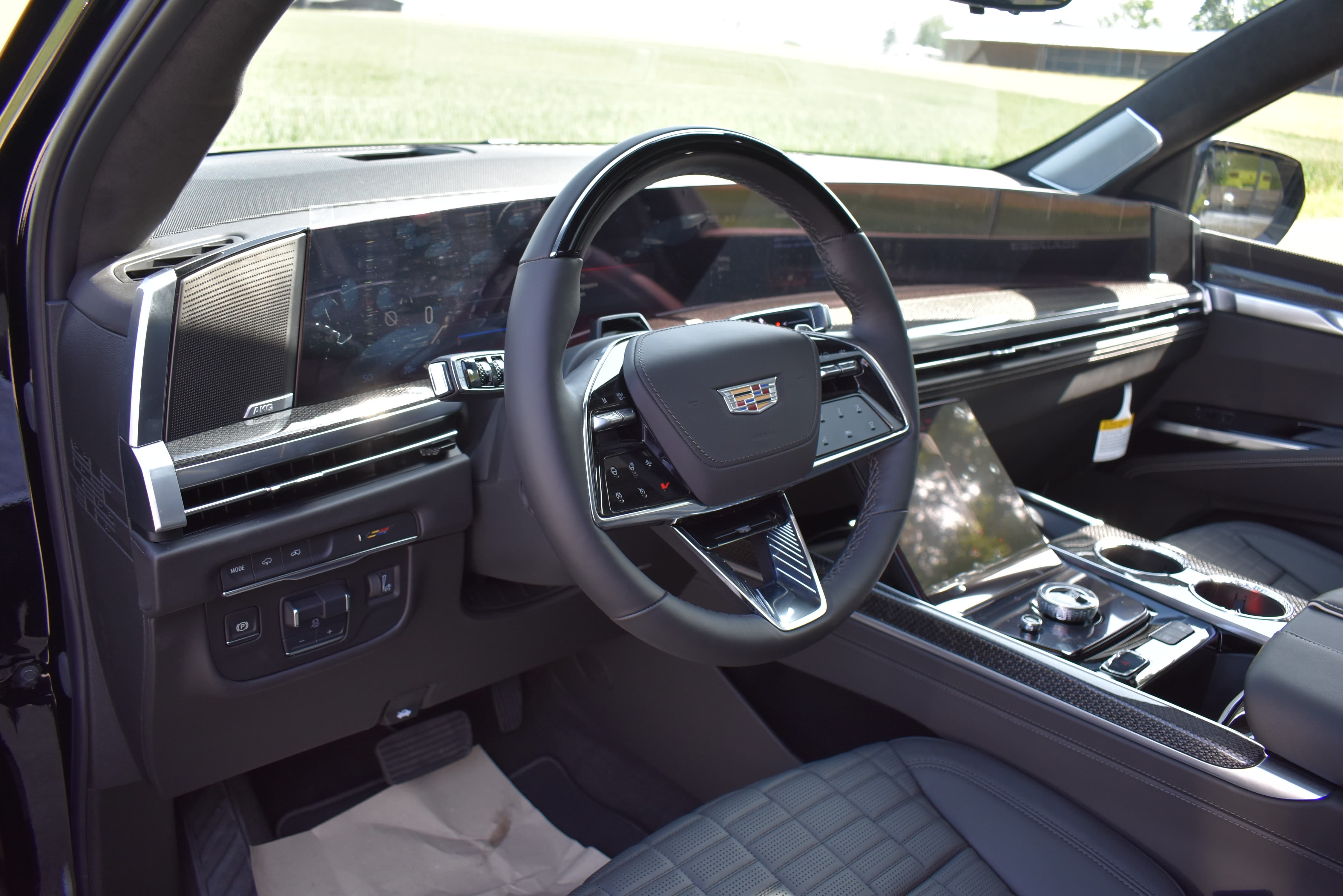 CADILLAC Escalade-V 2026 - Bild 10
