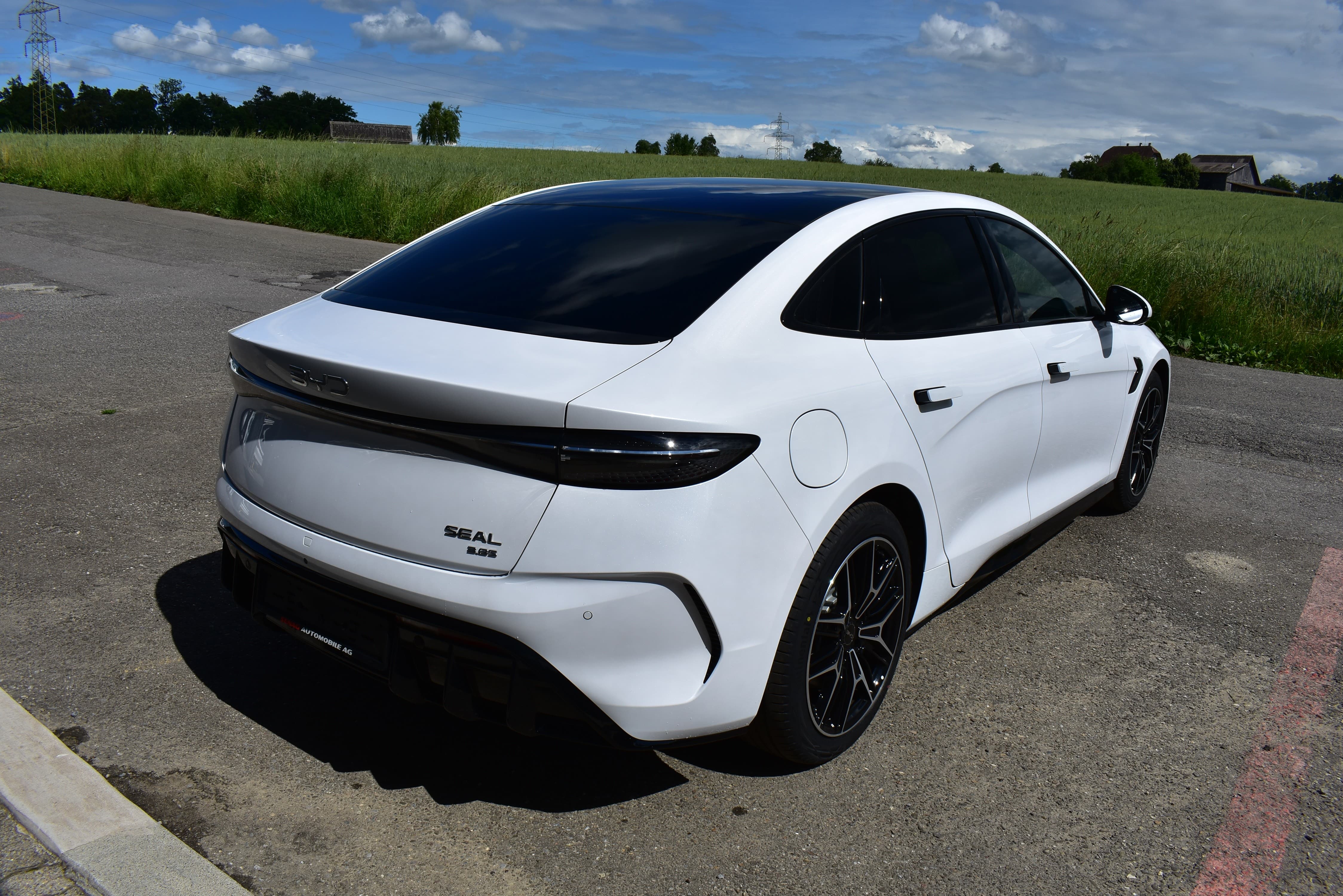 BYD Seal 82,2 kWh Excellence AWD - Bild 4