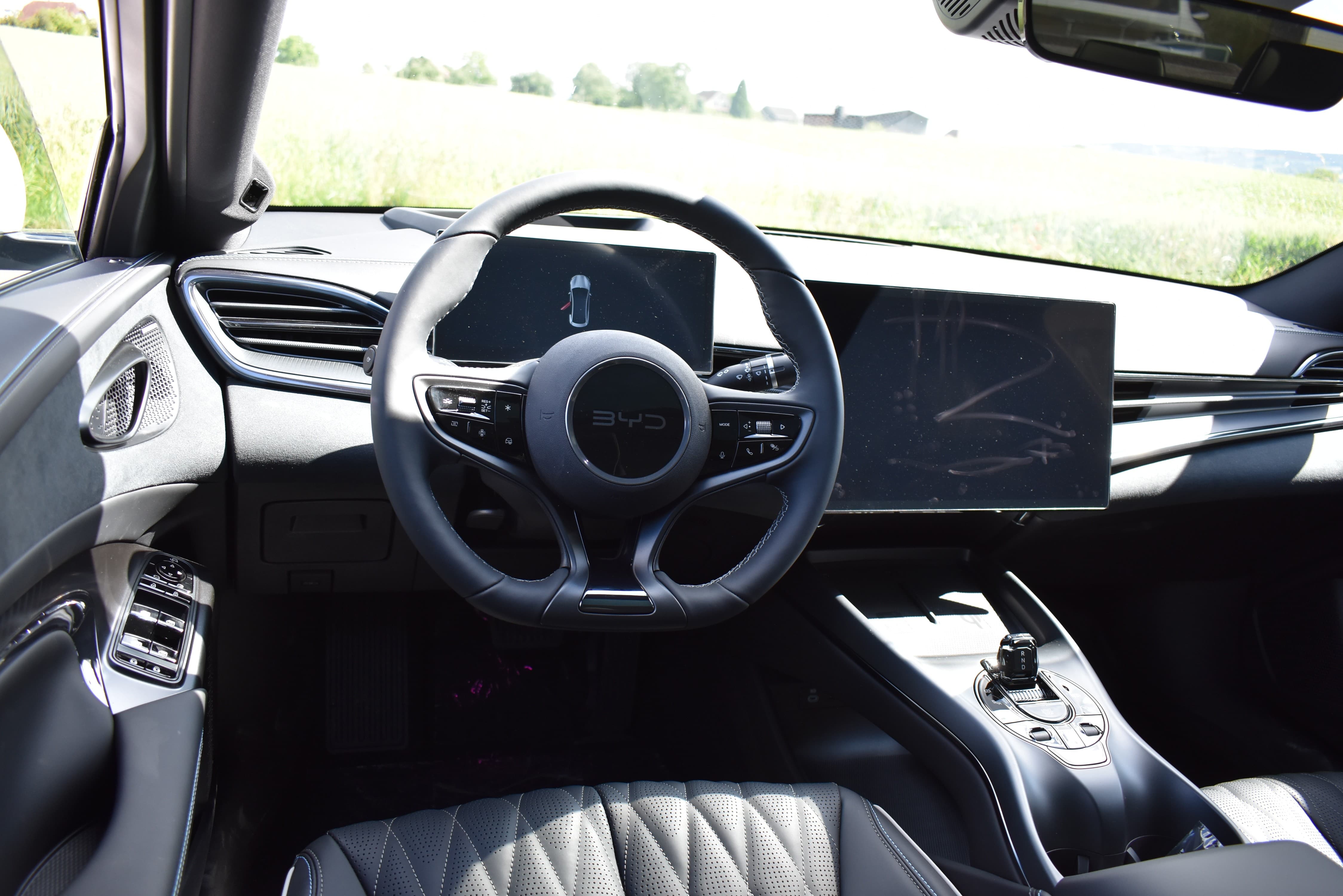BYD Seal 82,2 kWh Excellence AWD - Bild 10