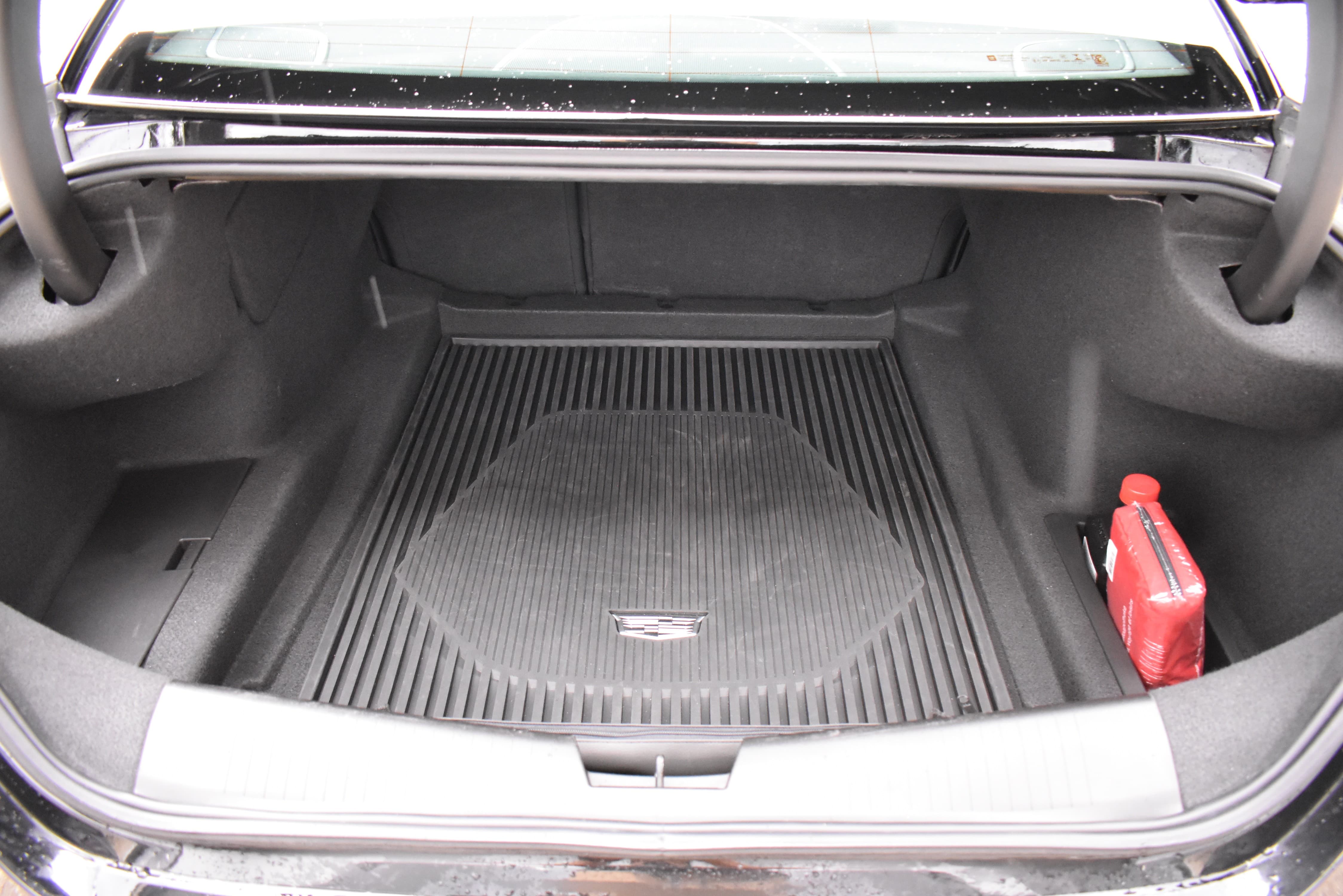 CADILLAC CT4 Blackwing - Bild 9