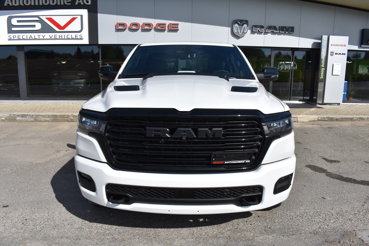 DODGE Ram 1500 Laramie Hurricane Night Edition