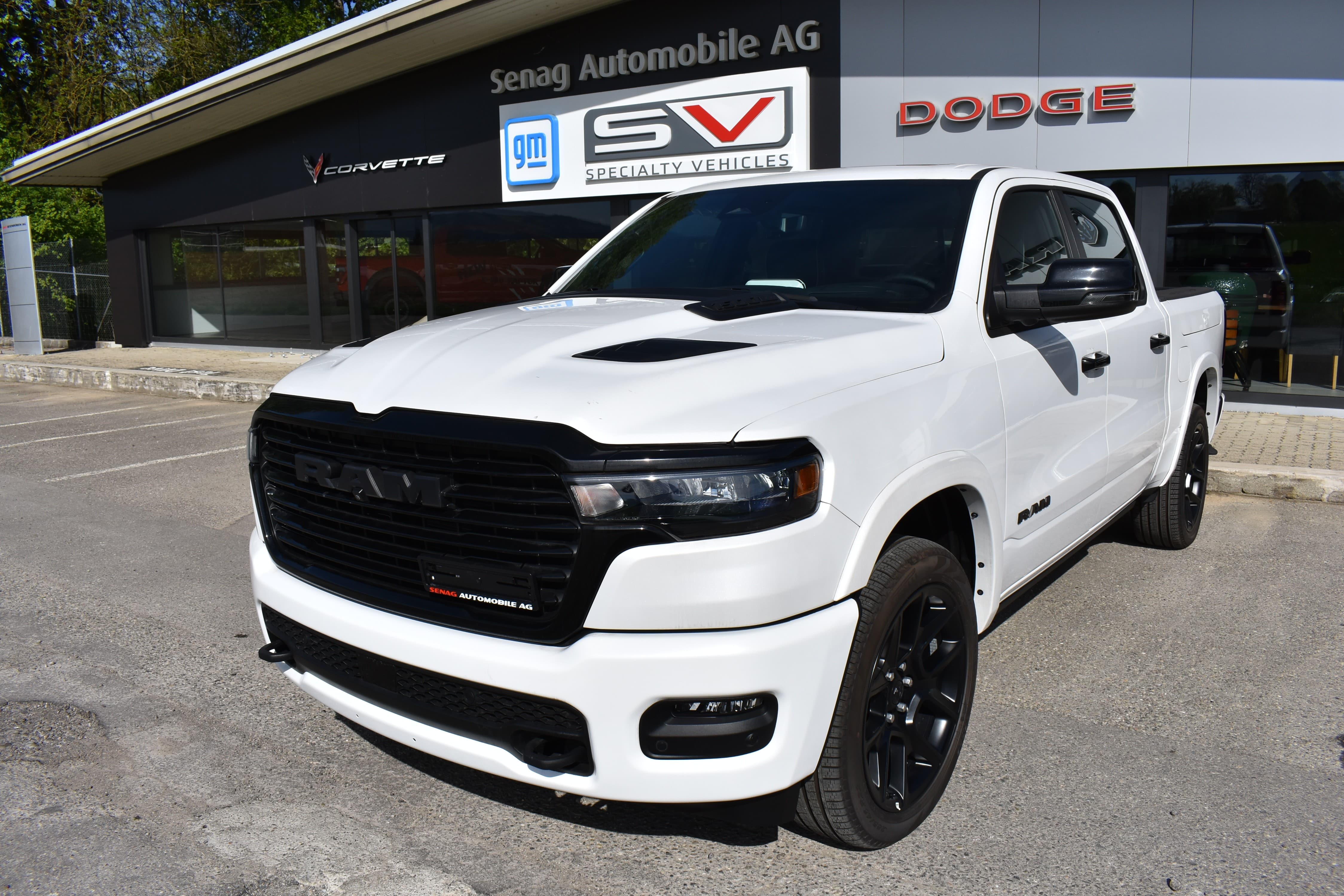 DODGE Ram 1500 Laramie Hurricane Night Edition - Bild 8