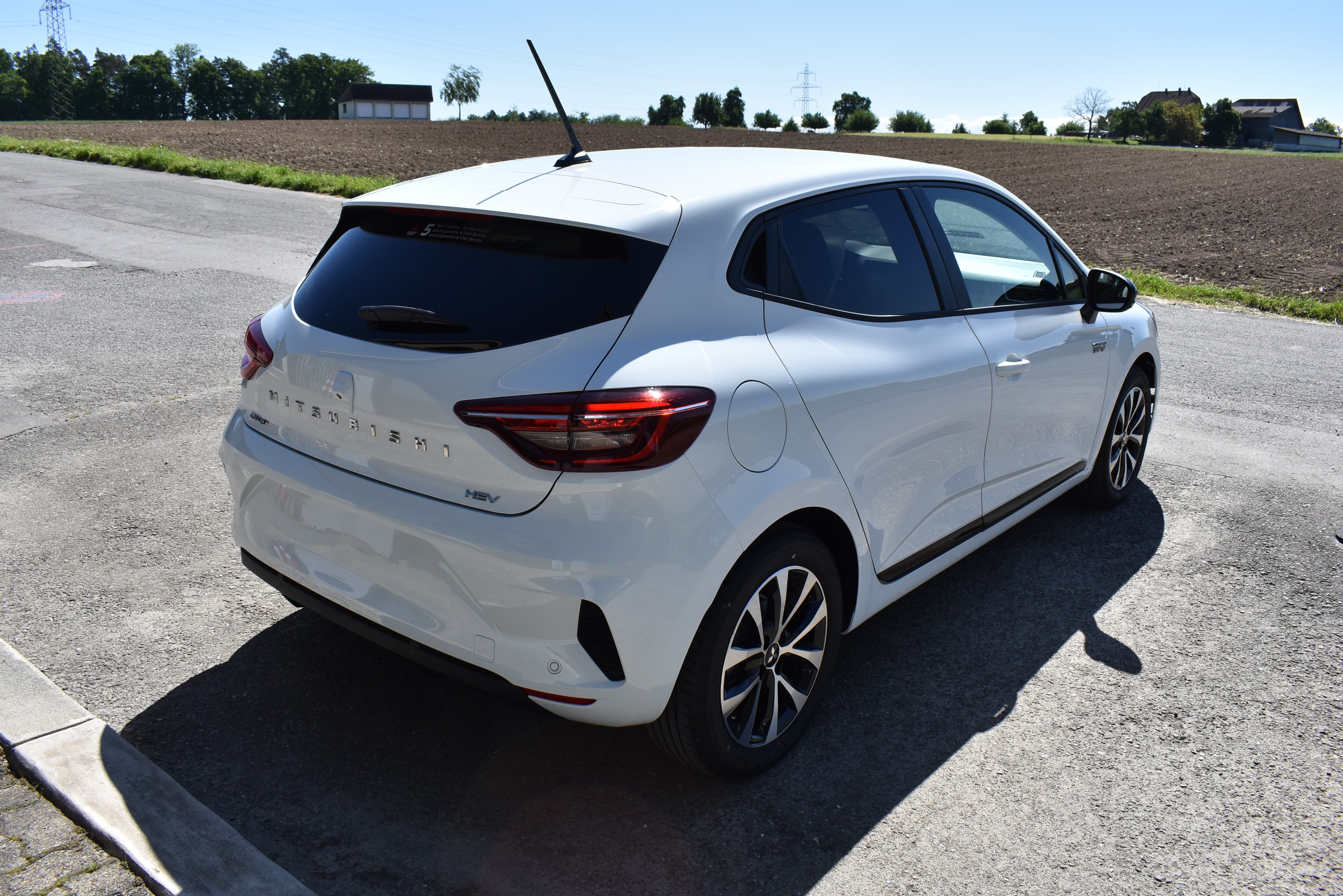 MITSUBISHI COLT 1.6 HEV Intense - Bild 4