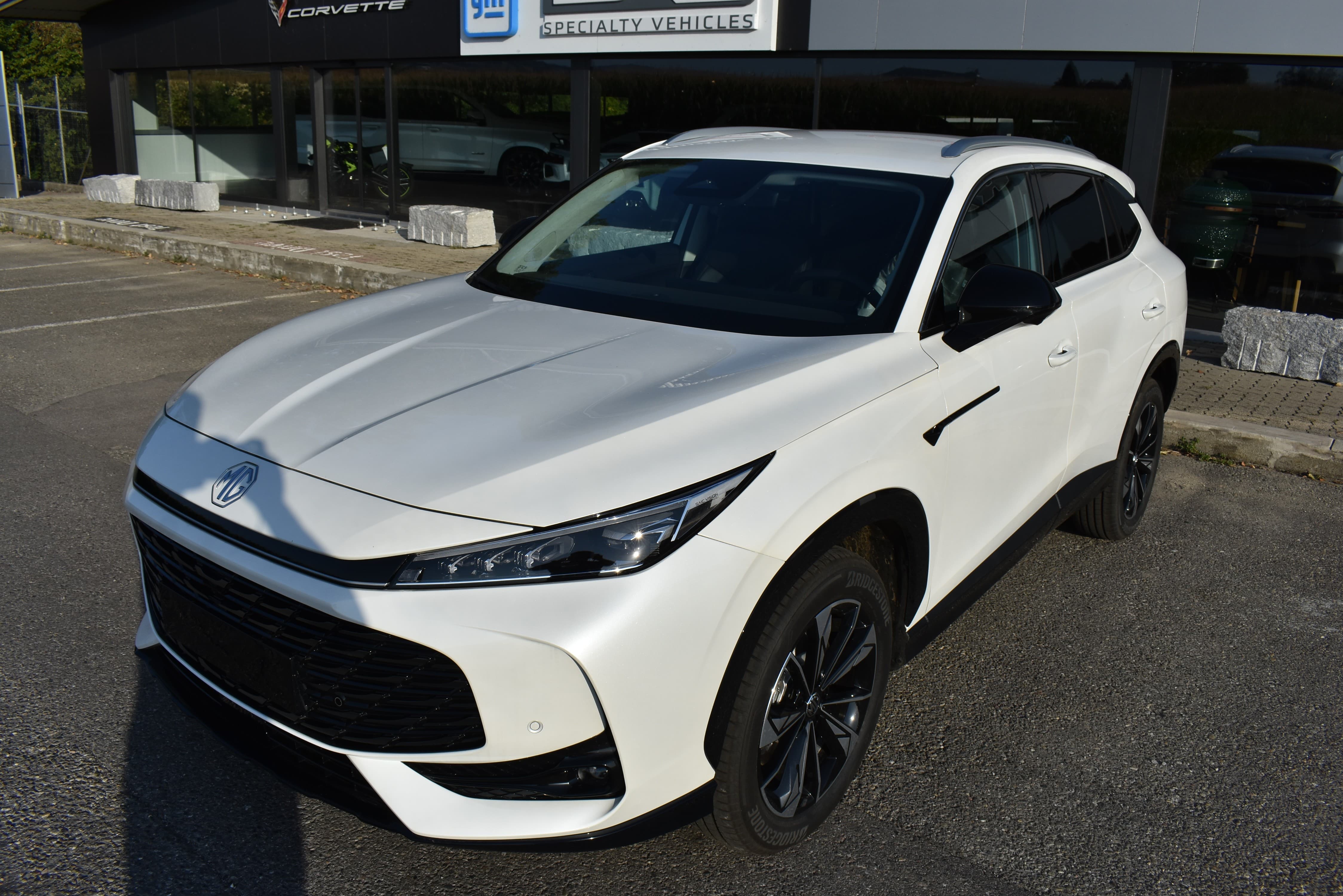 MG HS 1.5 Hybrid+ Luxury - Bild 3