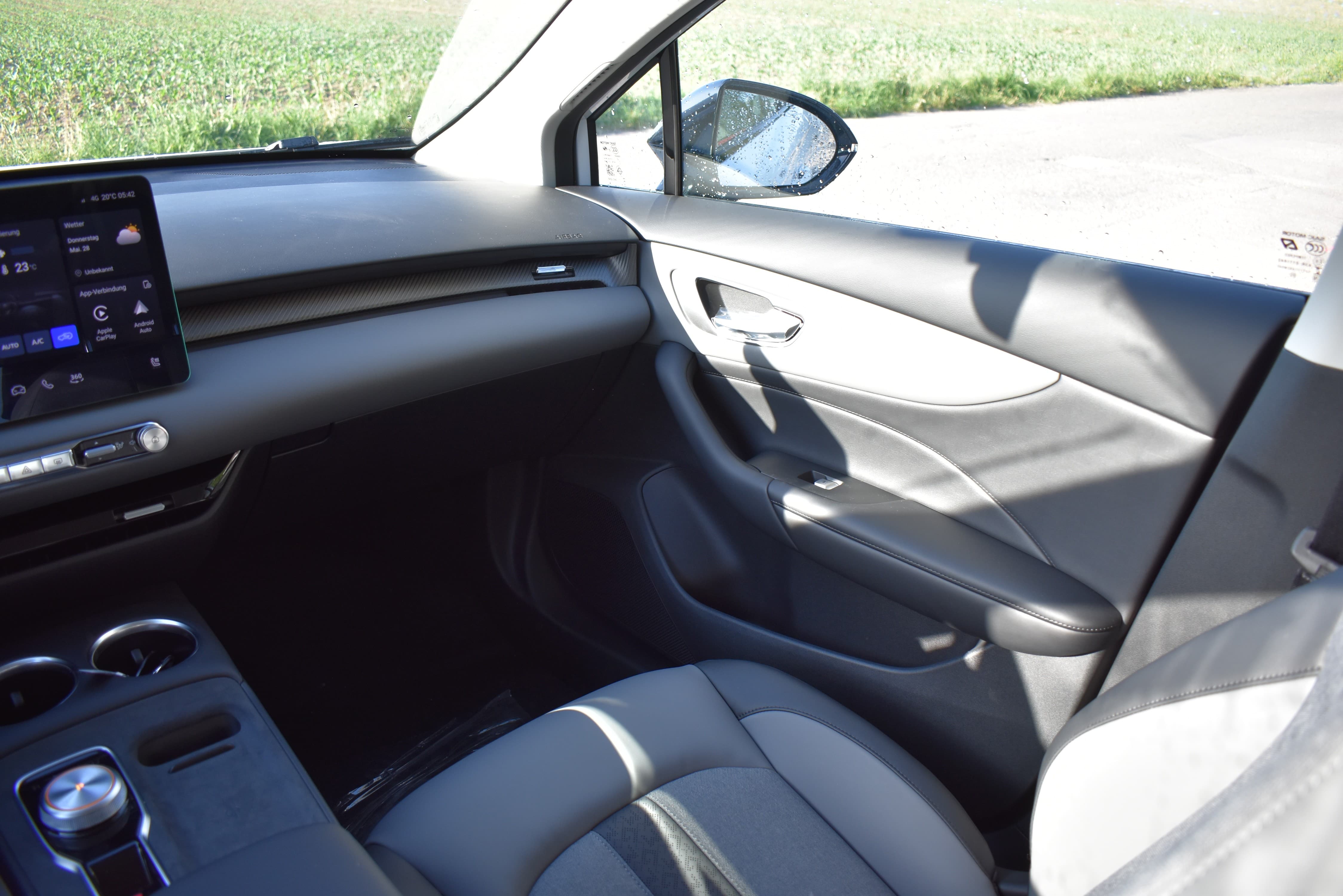 MG 4 EV 64kWh Premium - Bild 11