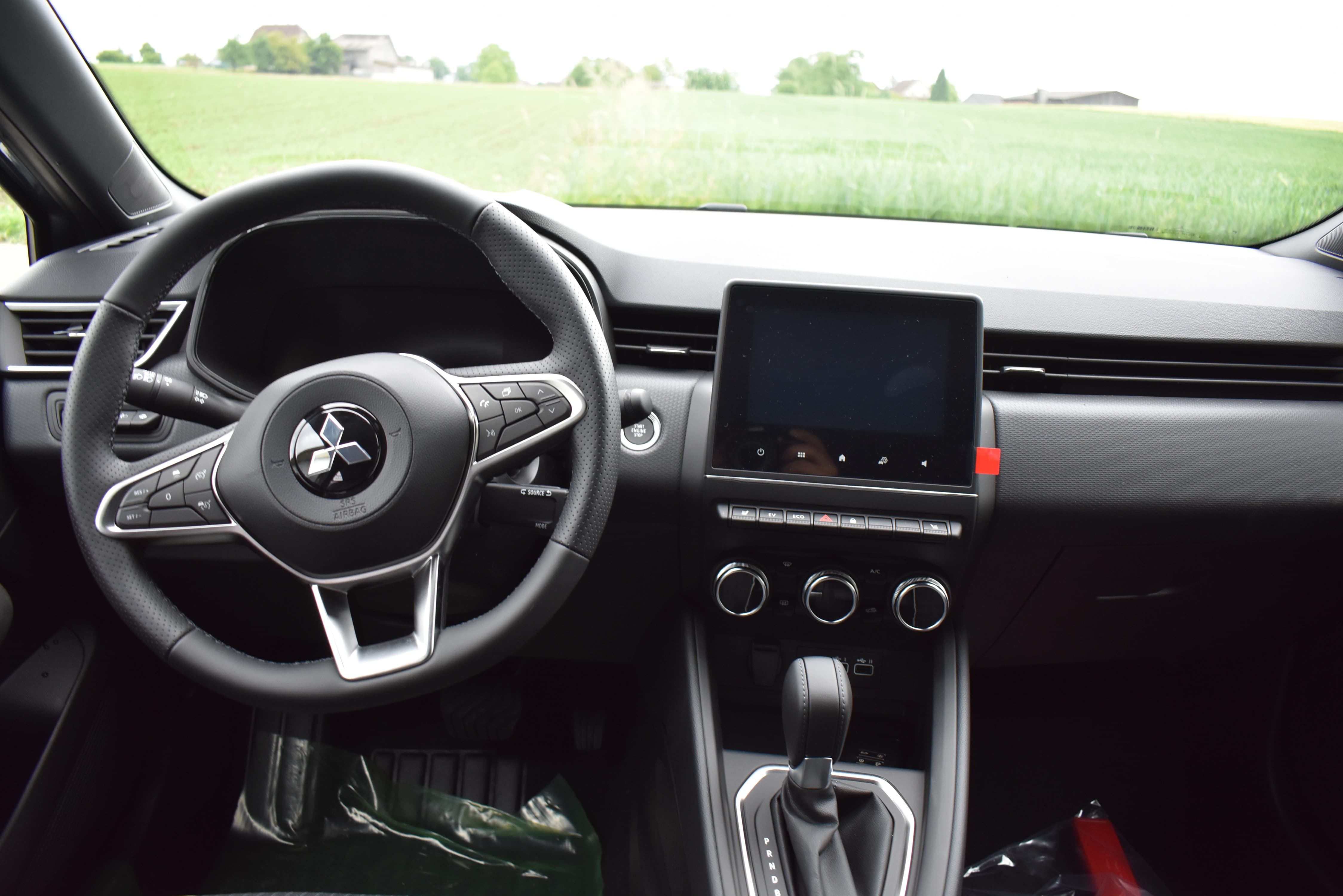 MITSUBISHI COLT 1.6 HEV Intense - Bild 12