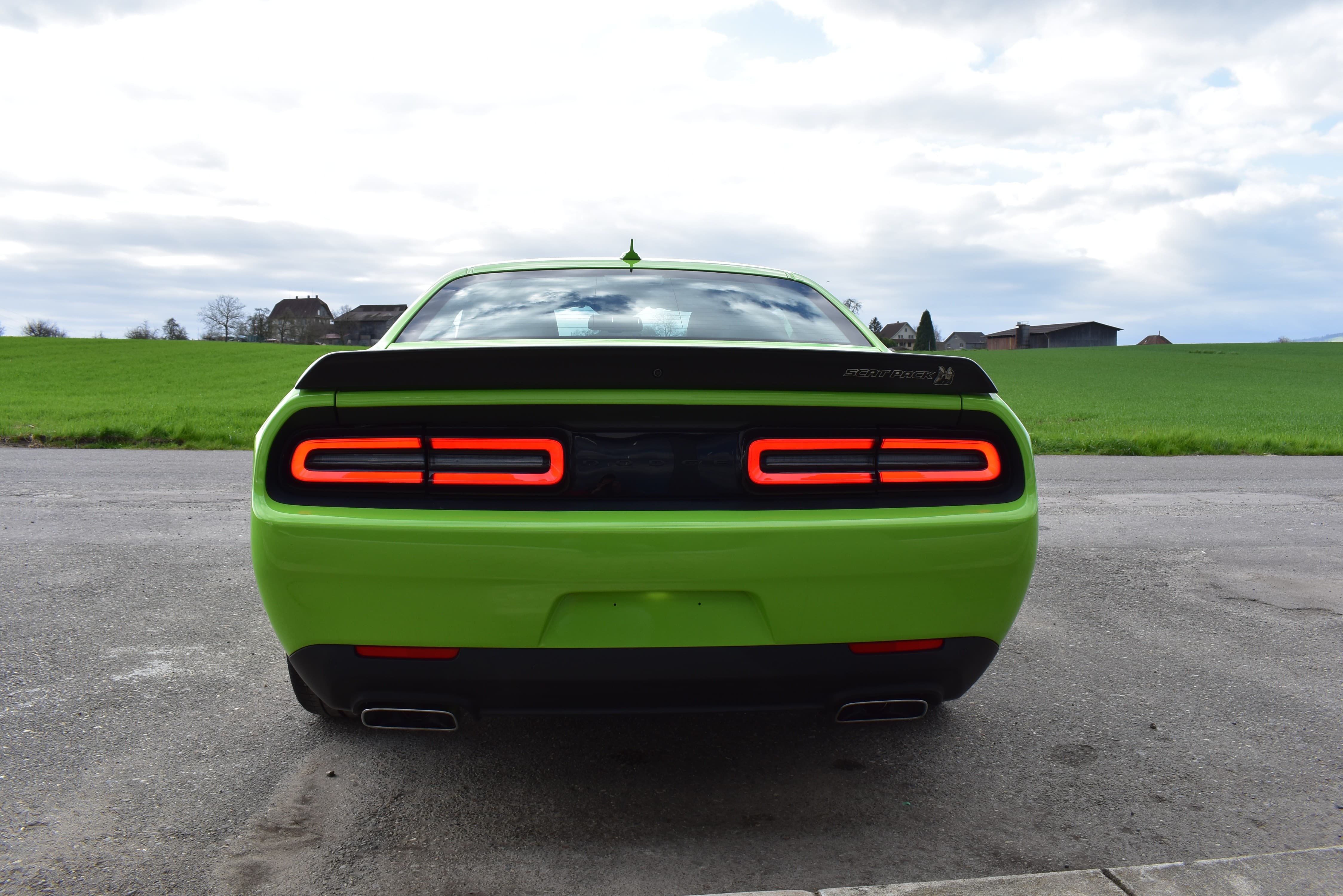 DODGE Challenger Swinger Sublime Green - Bild 6