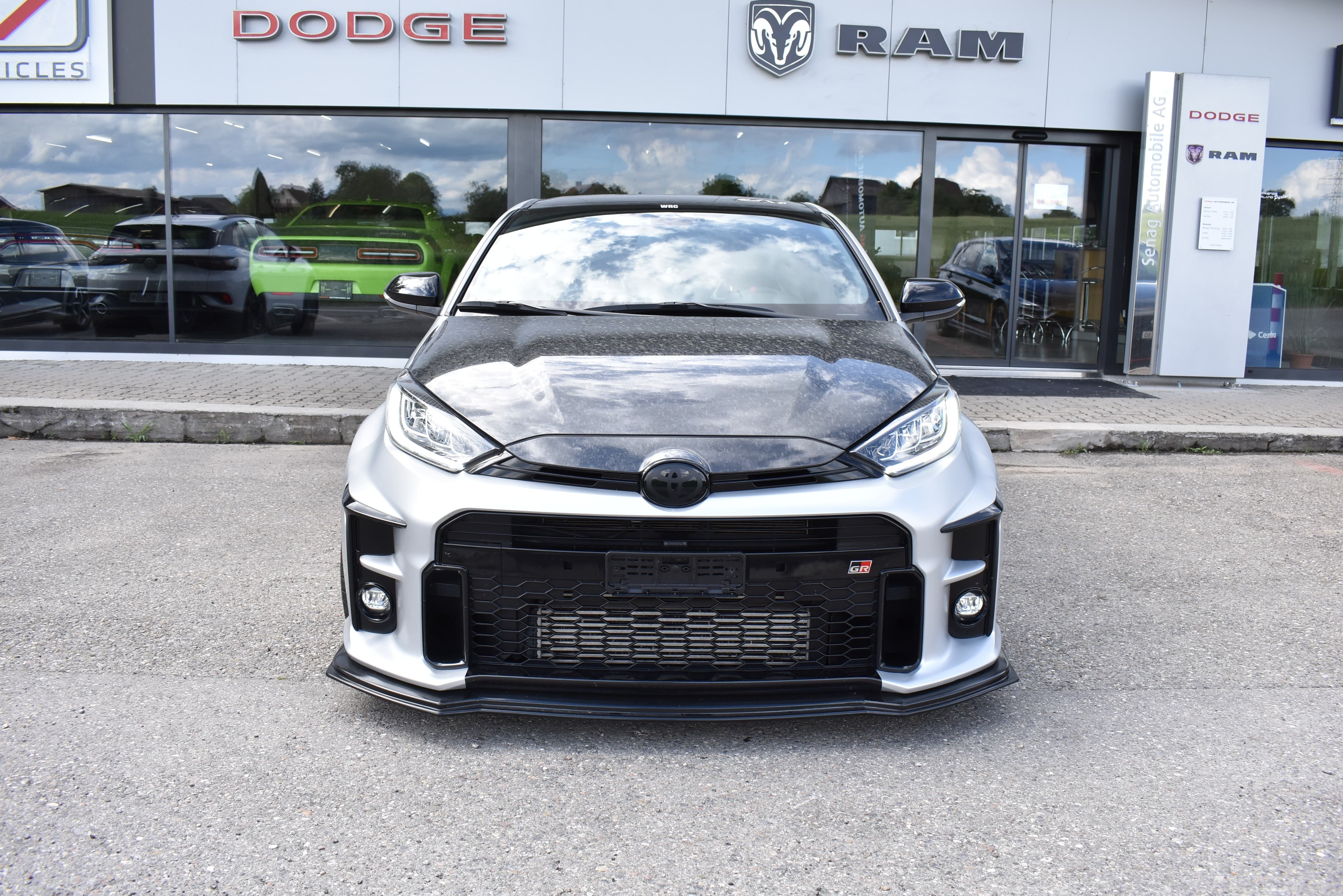 TOYOTA Yaris 1.6 GR Sport - Bild 1