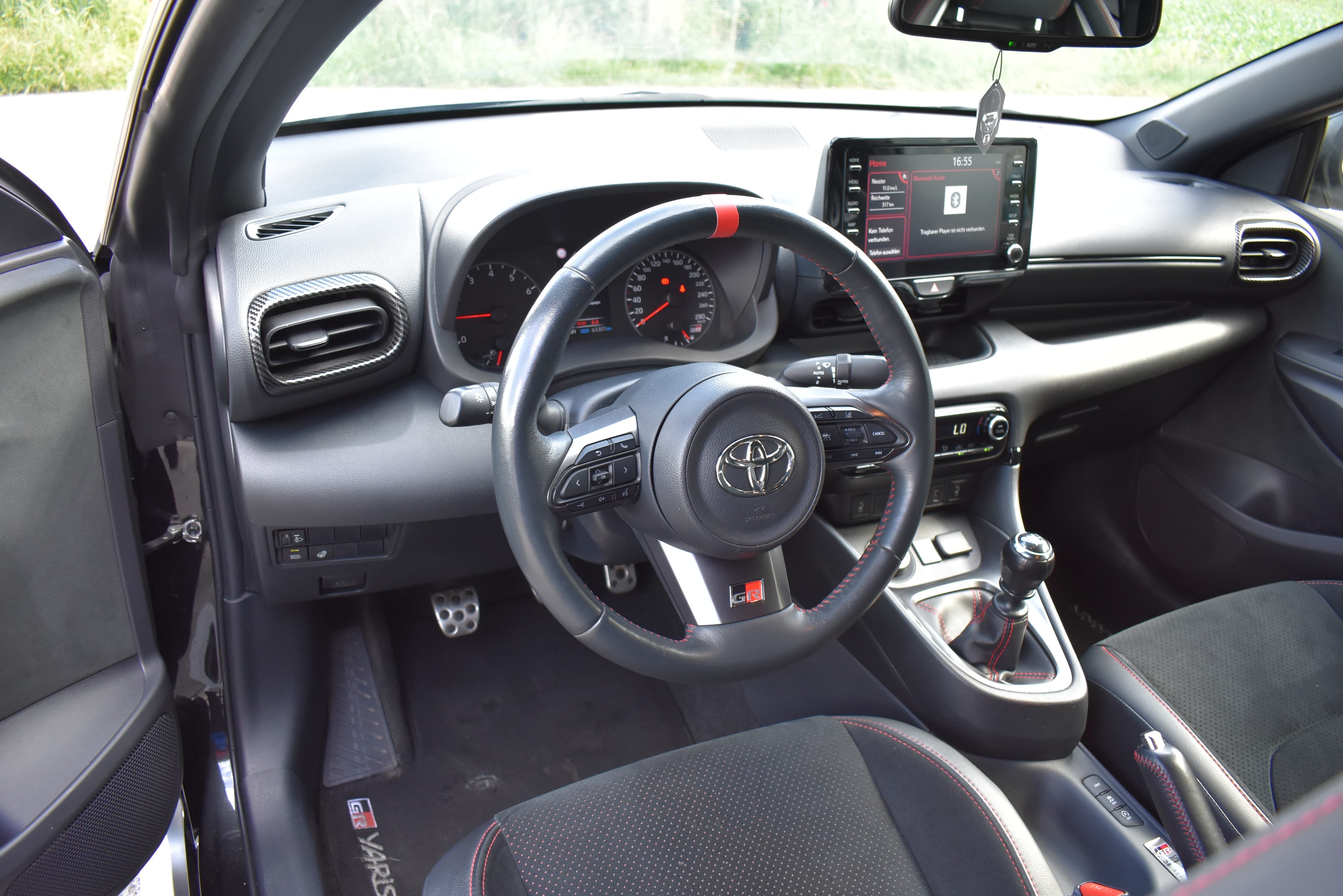 TOYOTA Yaris 1.6 GR Sport - Bild 10