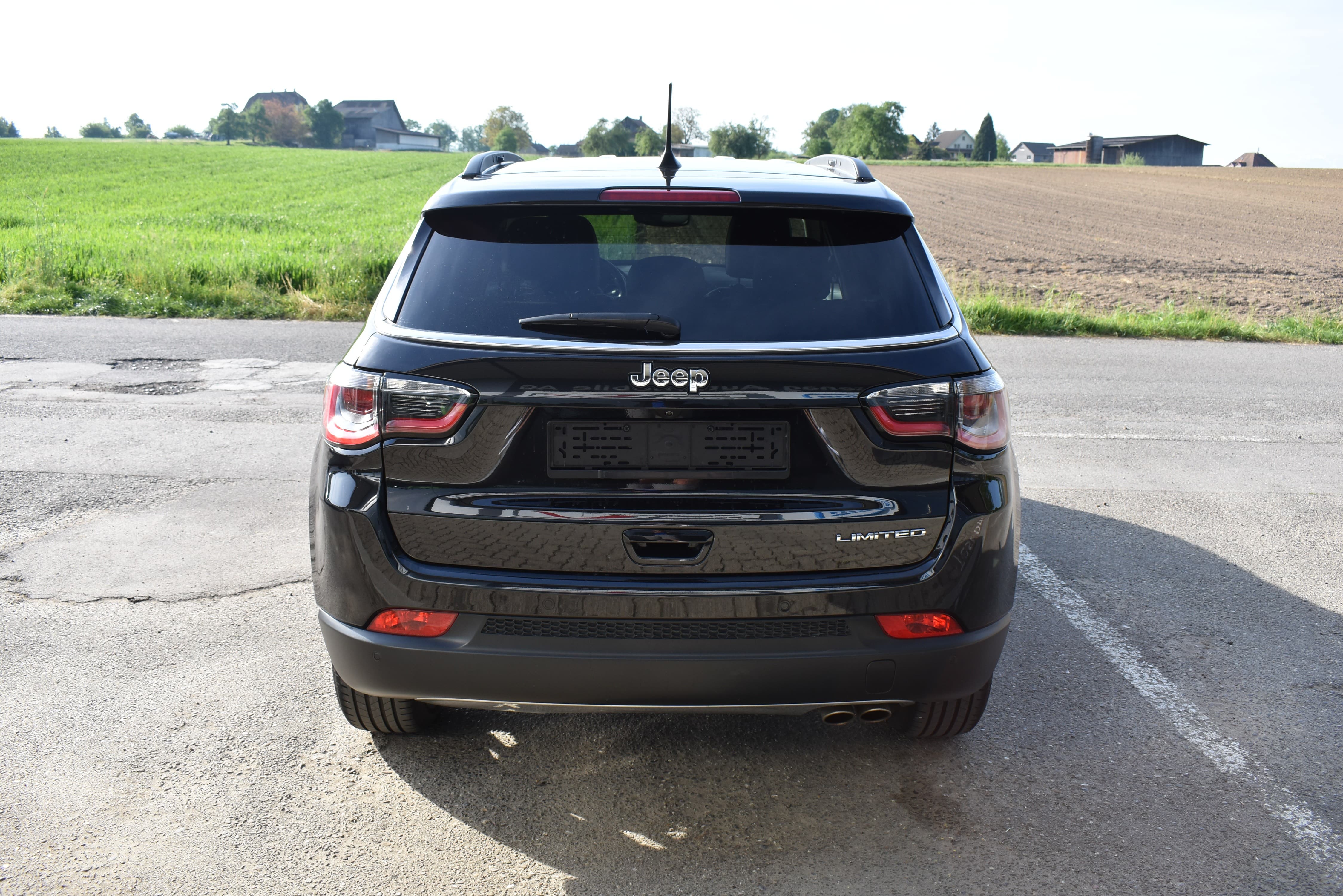 JEEP Compass 4x2 1.3 Turbo Limited DKG - Bild 4