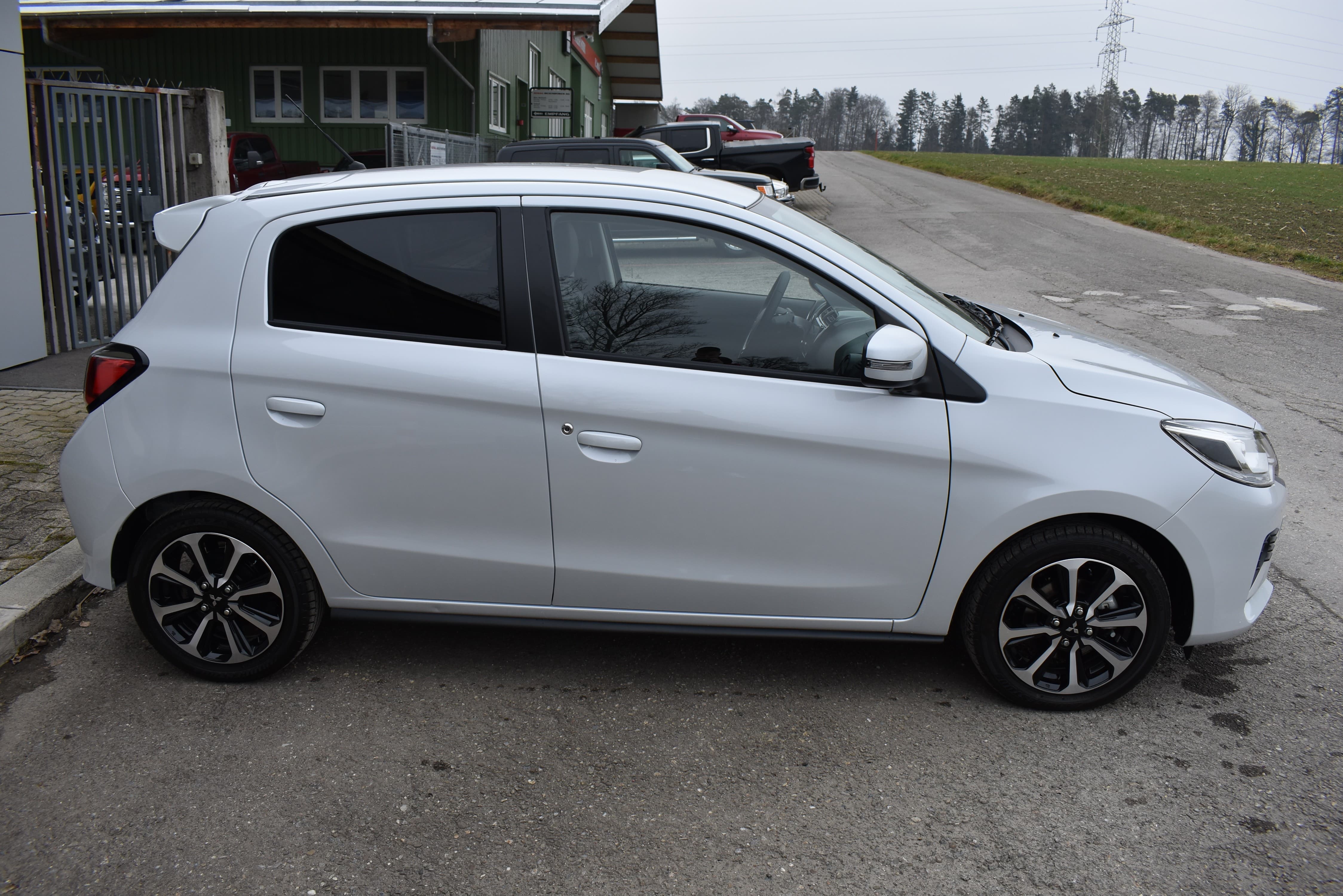 MITSUBISHI Space Star 1.2 CVT Intense - Bild 4