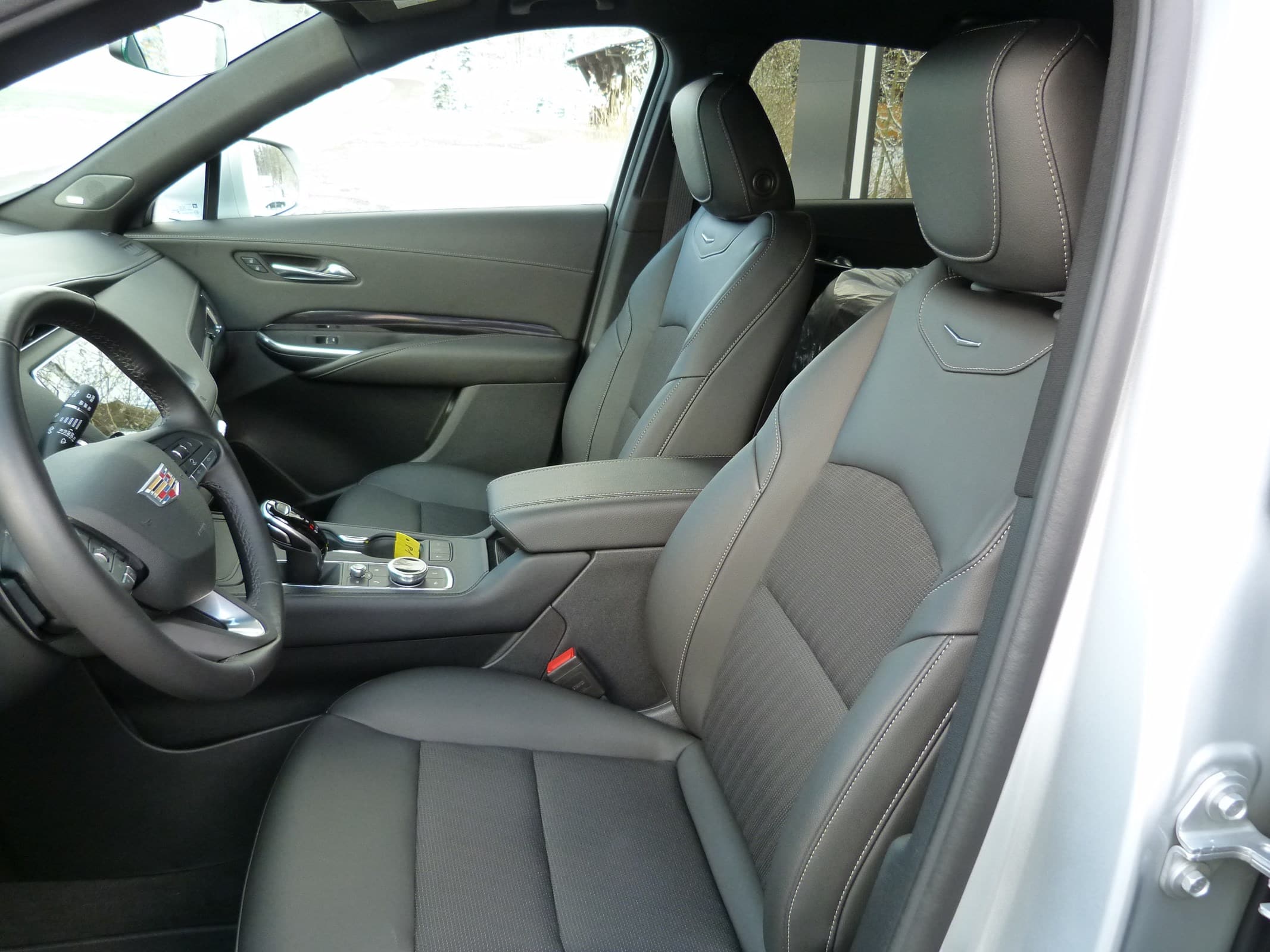 CADILLAC XT4 350D 2.0 Premium Luxury Automat - Bild 11